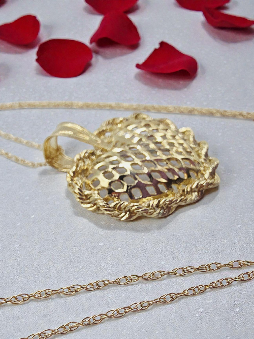 Michael Anthony Solid 14K Gold Filigree Heart Pendant Necklace - 18 Inches