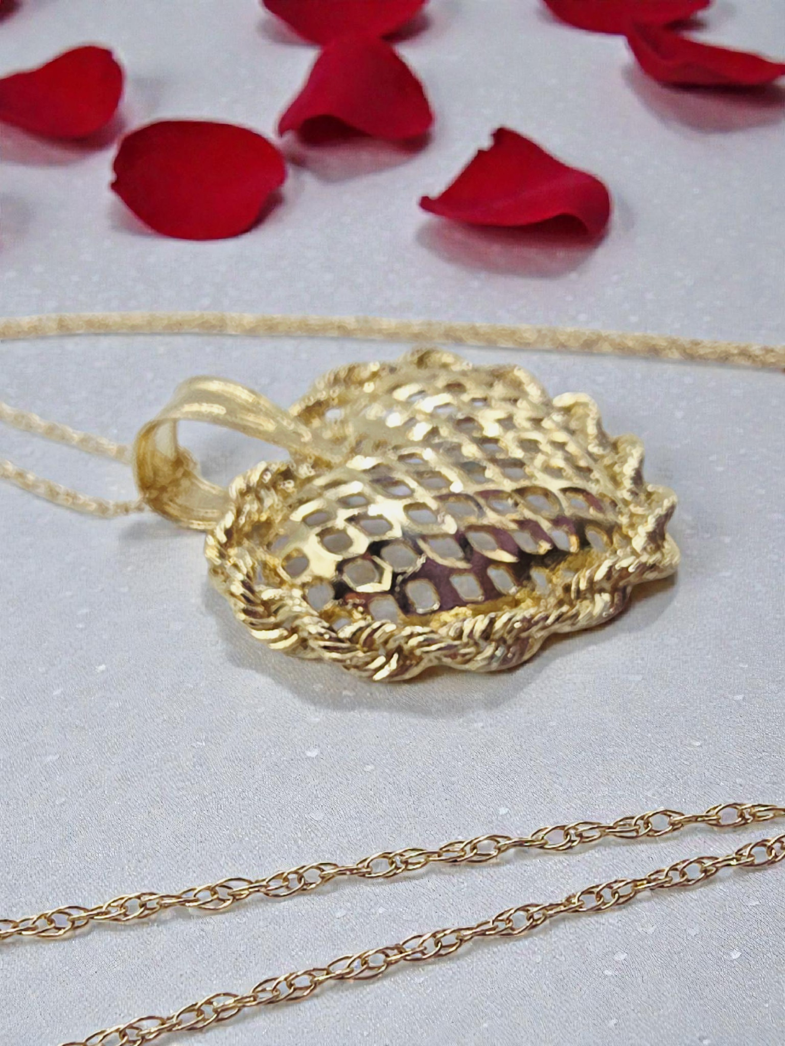 Michael Anthony Solid 14K Gold Filigree Heart Pendant Necklace - 18 Inches