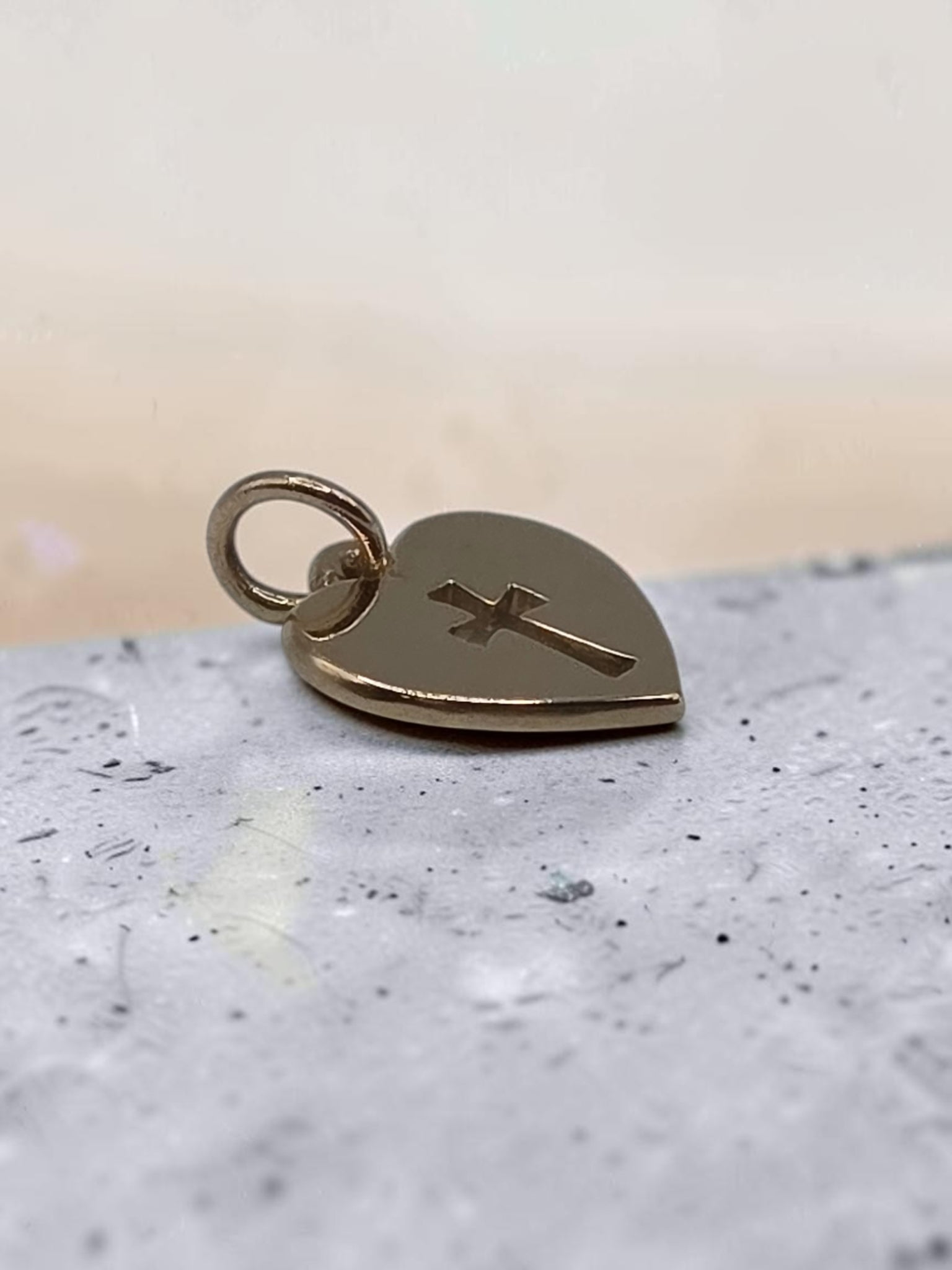 James Avery Solid 14K Yellow Gold Crosslet Cross Heart Charm Pendant
