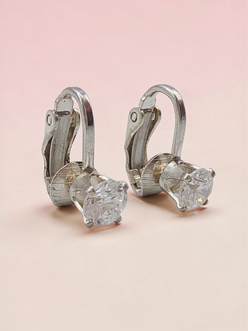 925 Sterling Silver Leverback Earrings with Round Cubic Zirconia