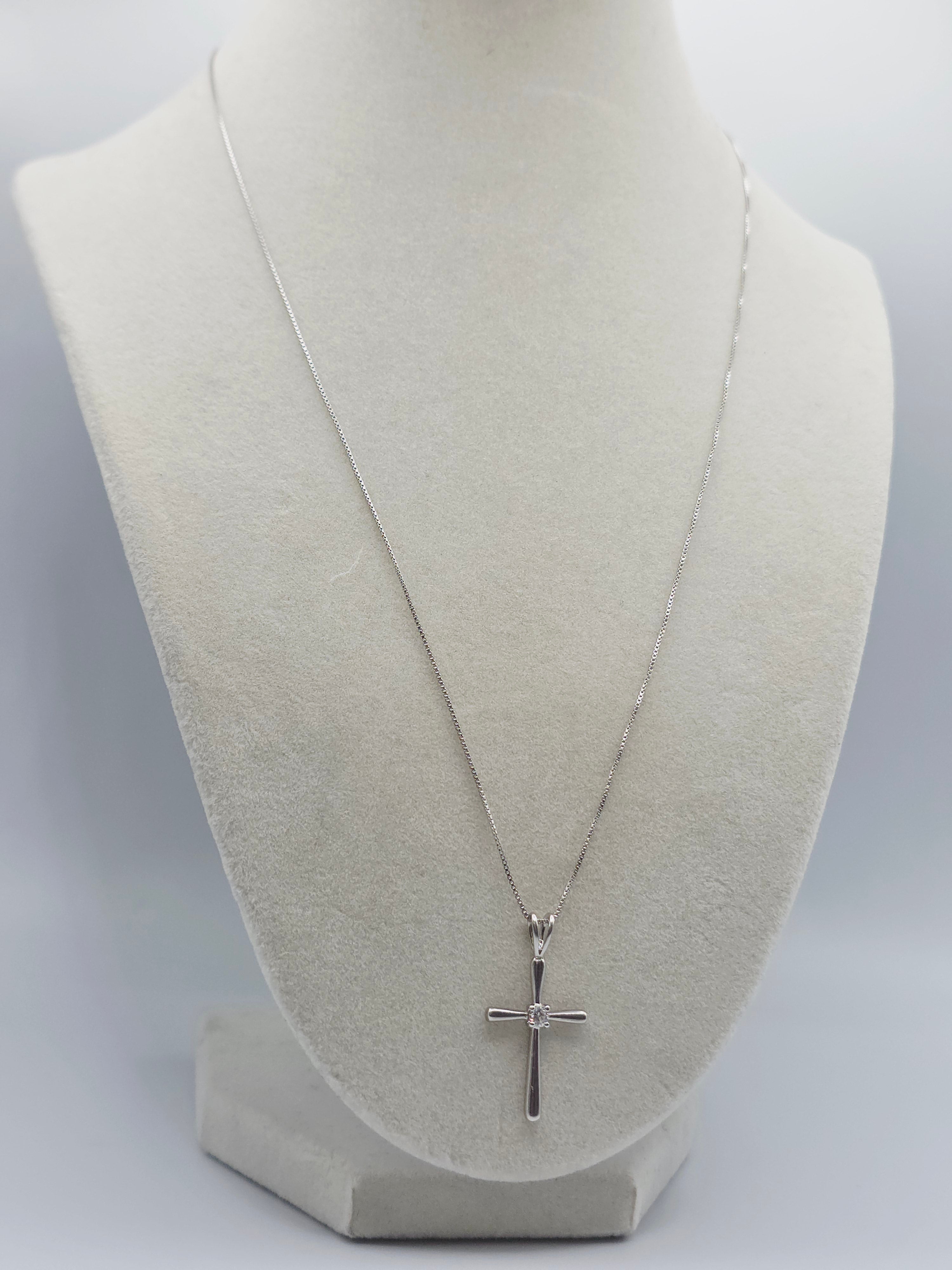 Sterling Silver Cross Pendant Boxchain Necklace with CZ Accent - 20 Inch