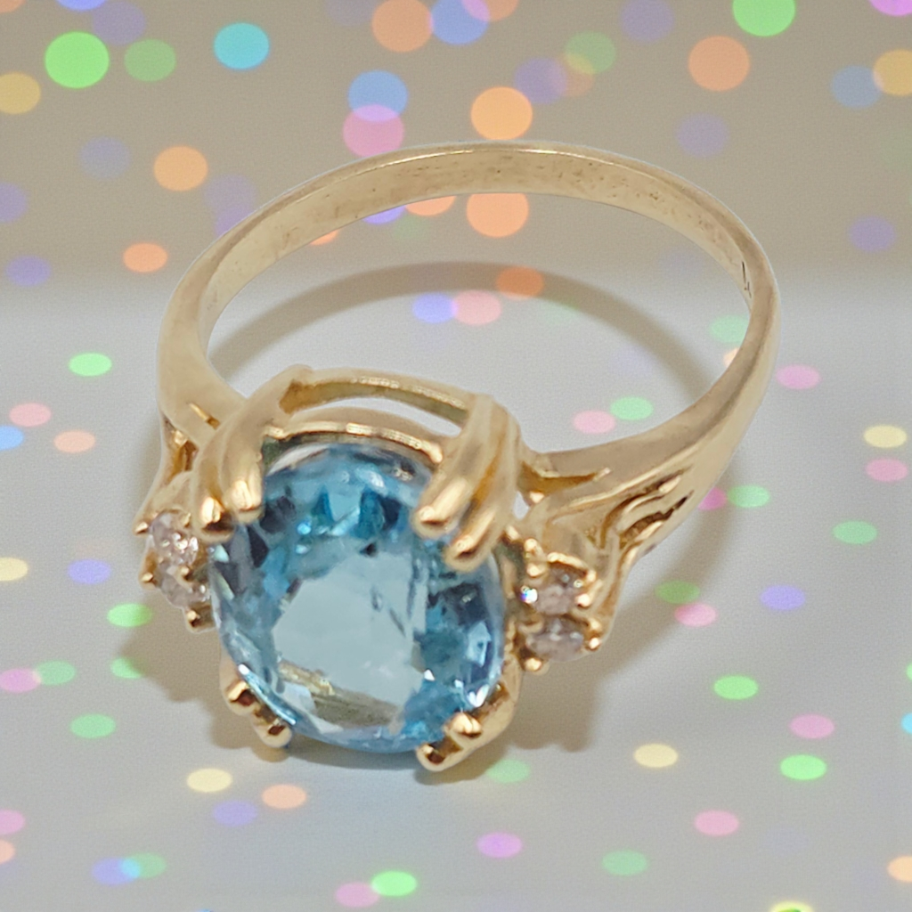 Solid 14K Yellow Gold Ring with Blue Topaz and Diamond Accents – Size 7.25
