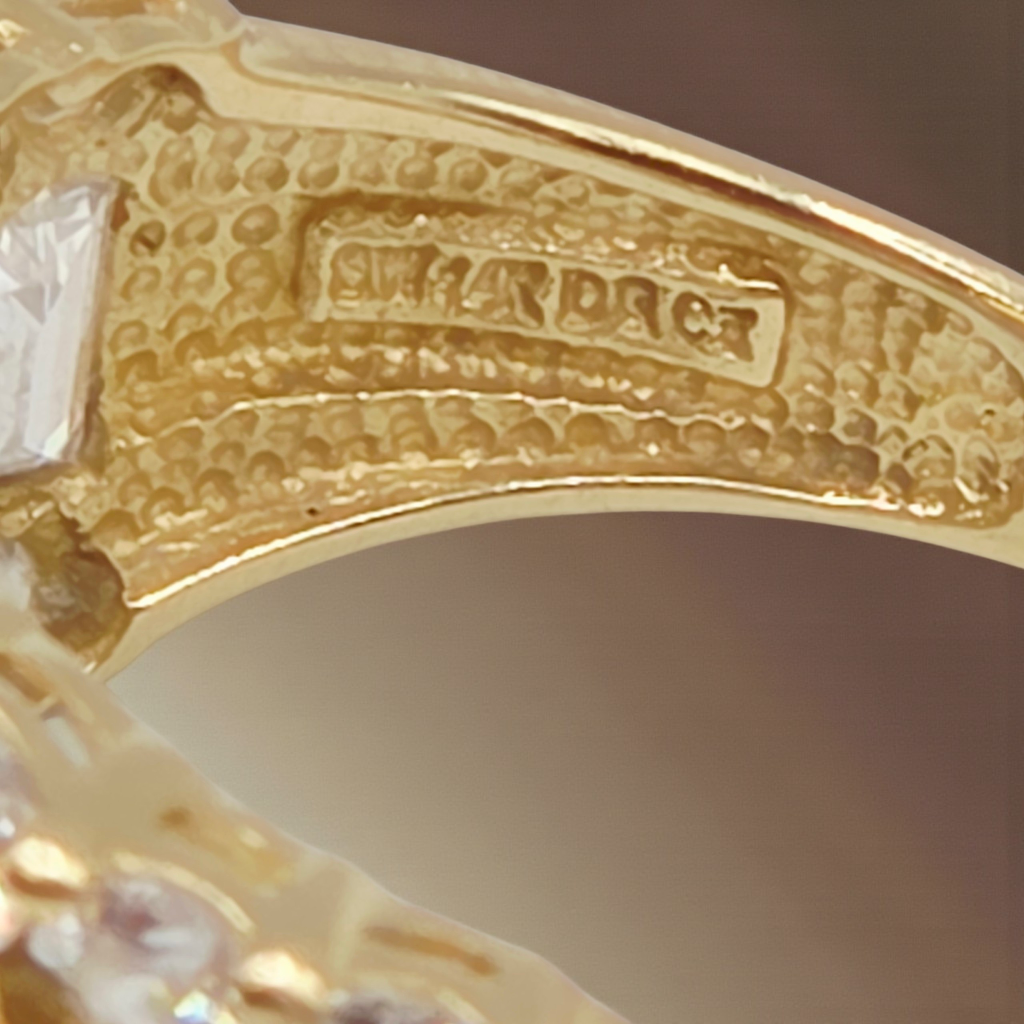 Solid 14K Yellow Gold Ring with Round & Baguette Cut Clear Gemstones – Size 8