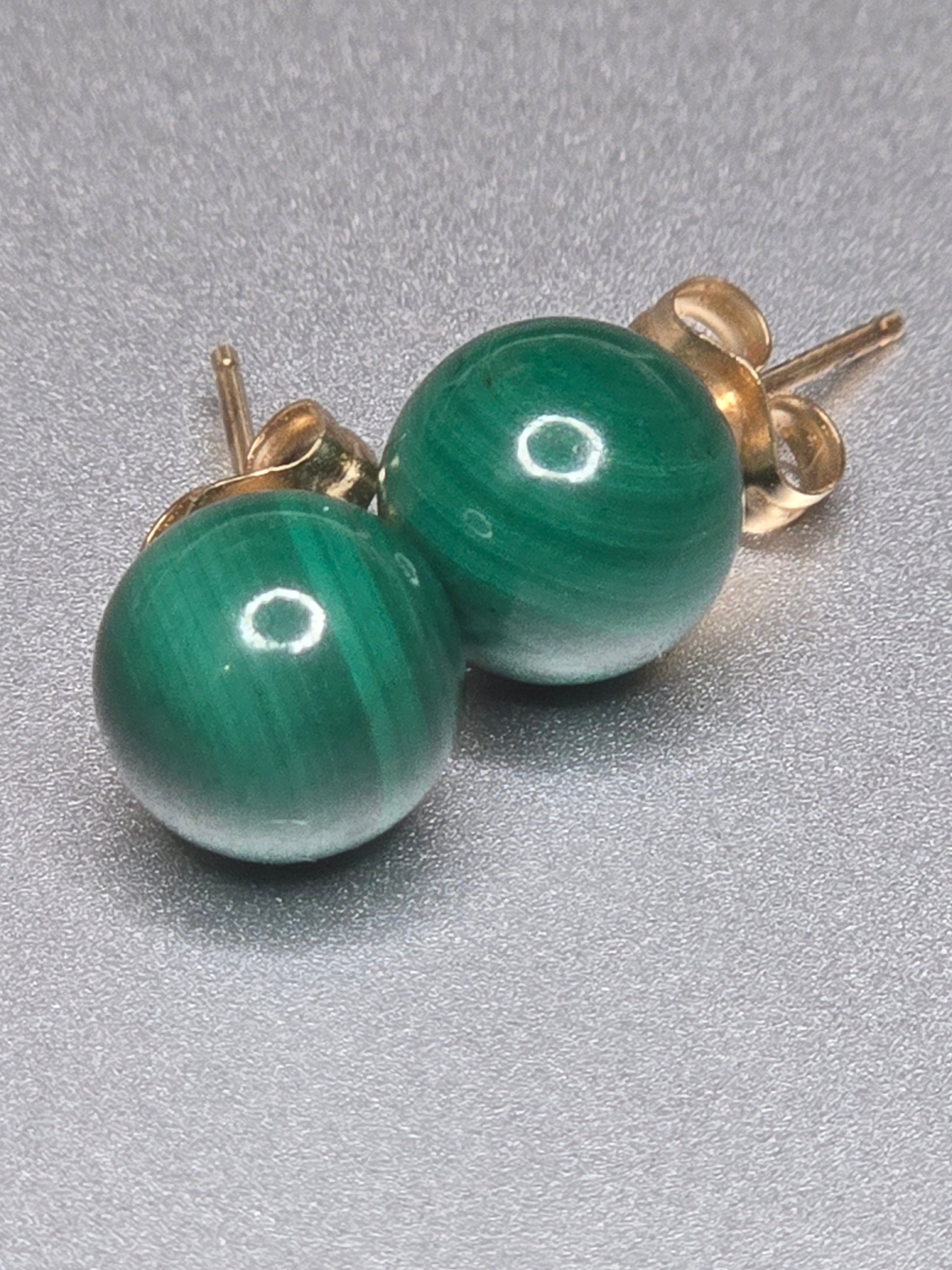 Solid 14K Yellow Gold Round Cut Malachite Stud Earrings