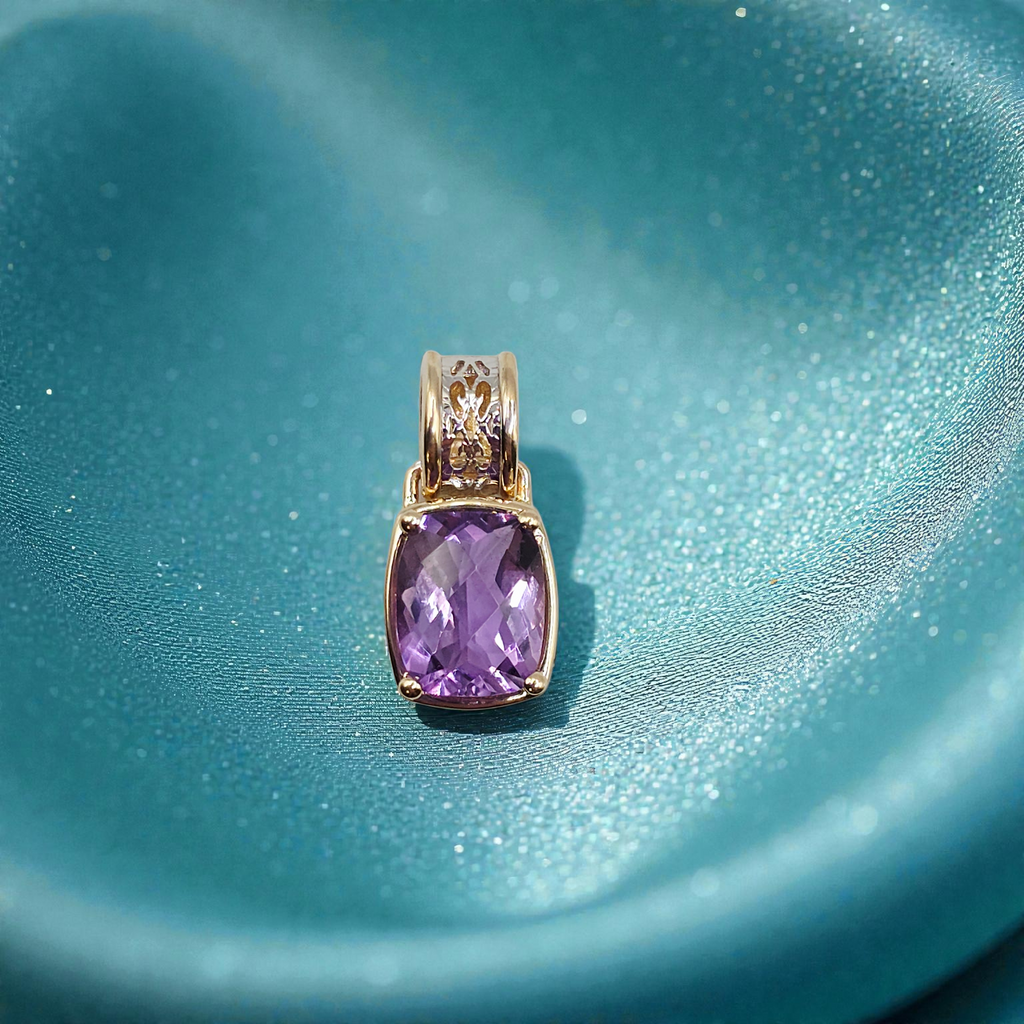 Solid 14k Gold Necklace Pendant with Cushion-Cut Amethyst