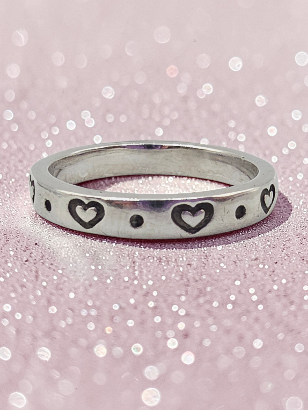 RETIRED James Avery Love Heart Stackable Sterling Silver Ring - Size 6