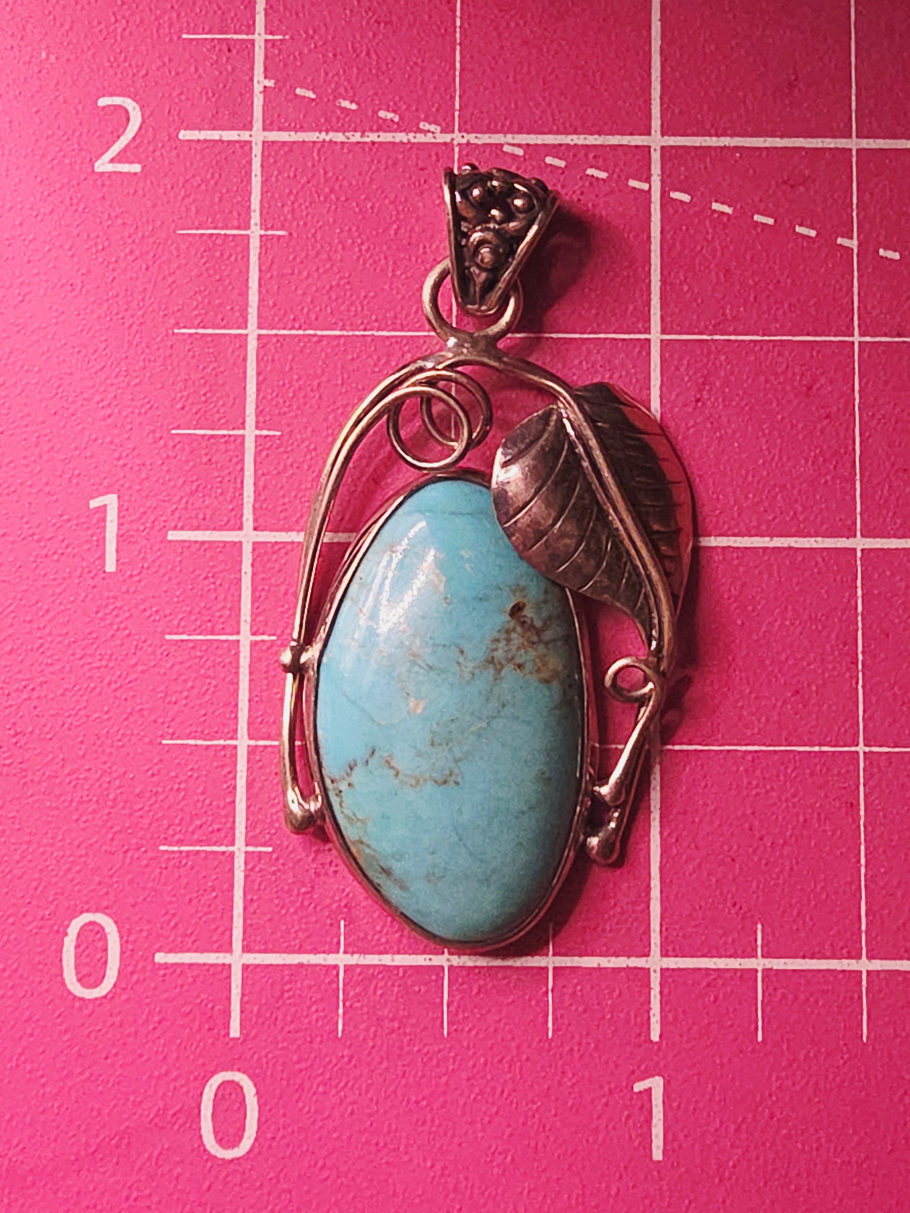 925 Sterling Silver Turquoise Pendant Southwestern Style Leaf Frame