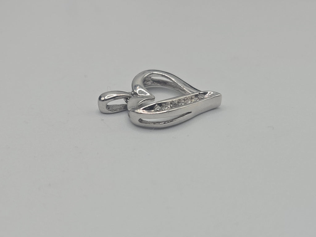 Vintage 925 Sterling Silver Diamond Heart Pendant Necklace ITALY - 18 Inch