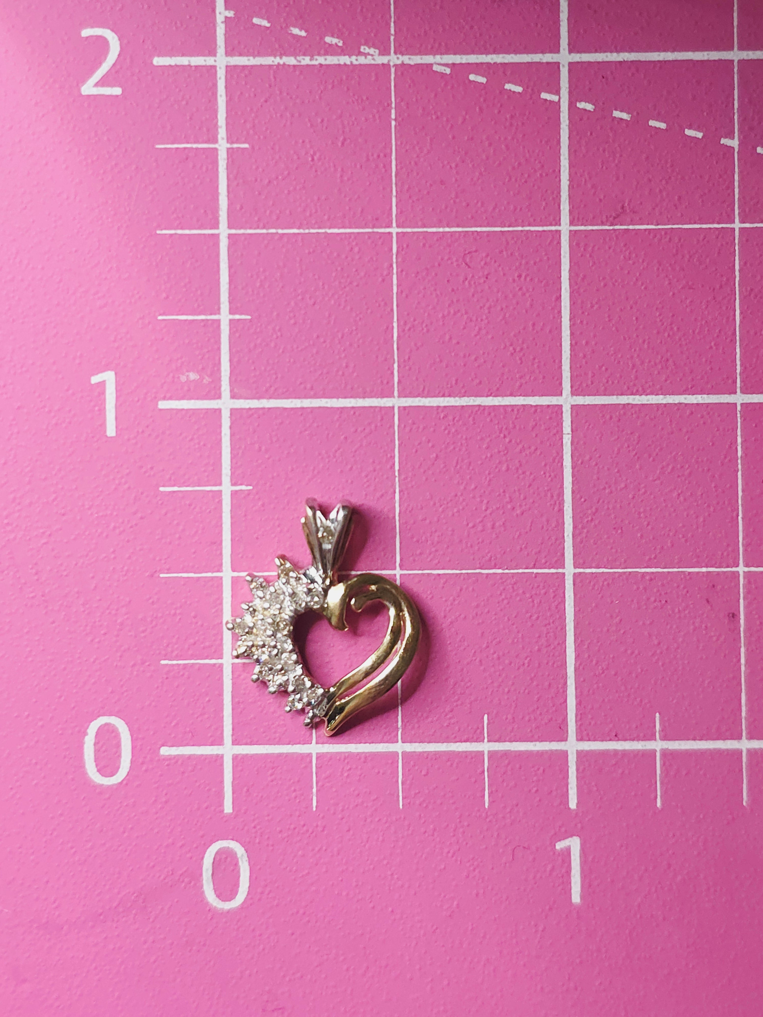 Solid 10K Yellow Gold Diamond Heart Necklace Pendant