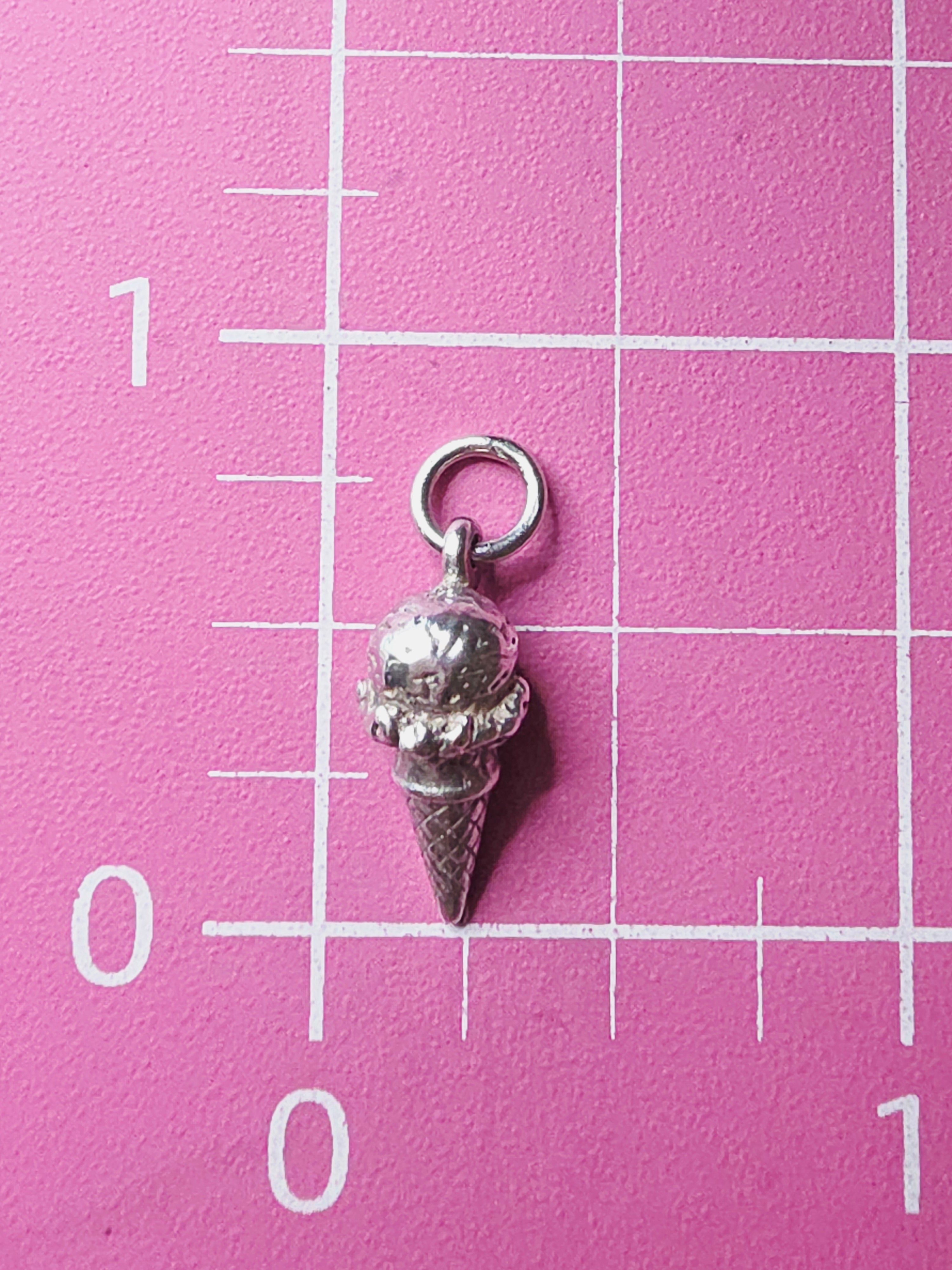 James Avery Sterling Silver 3D Ice Cream Cone Charm Pendant - RETIRED