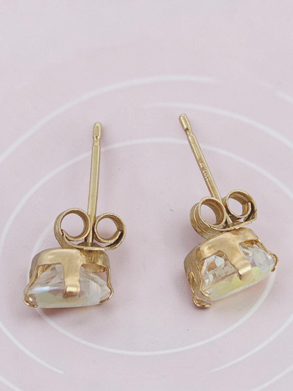 Solid 10K Yellow Gold Heart Cut Mystic Platinum Topaz Stud Earrings