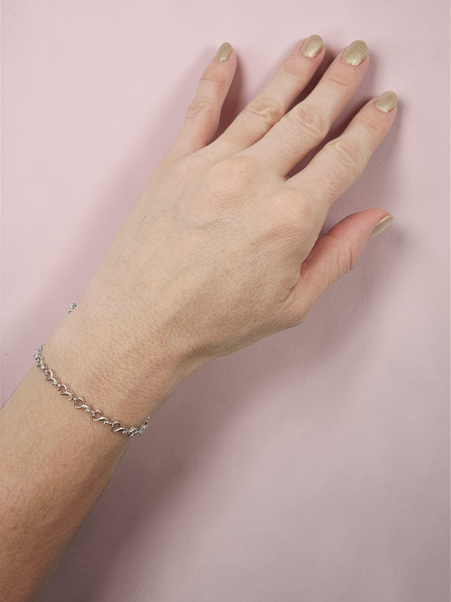 Solid 10K White Gold Heart Link Bracelet with Diamond Accents - 7.25 Inch