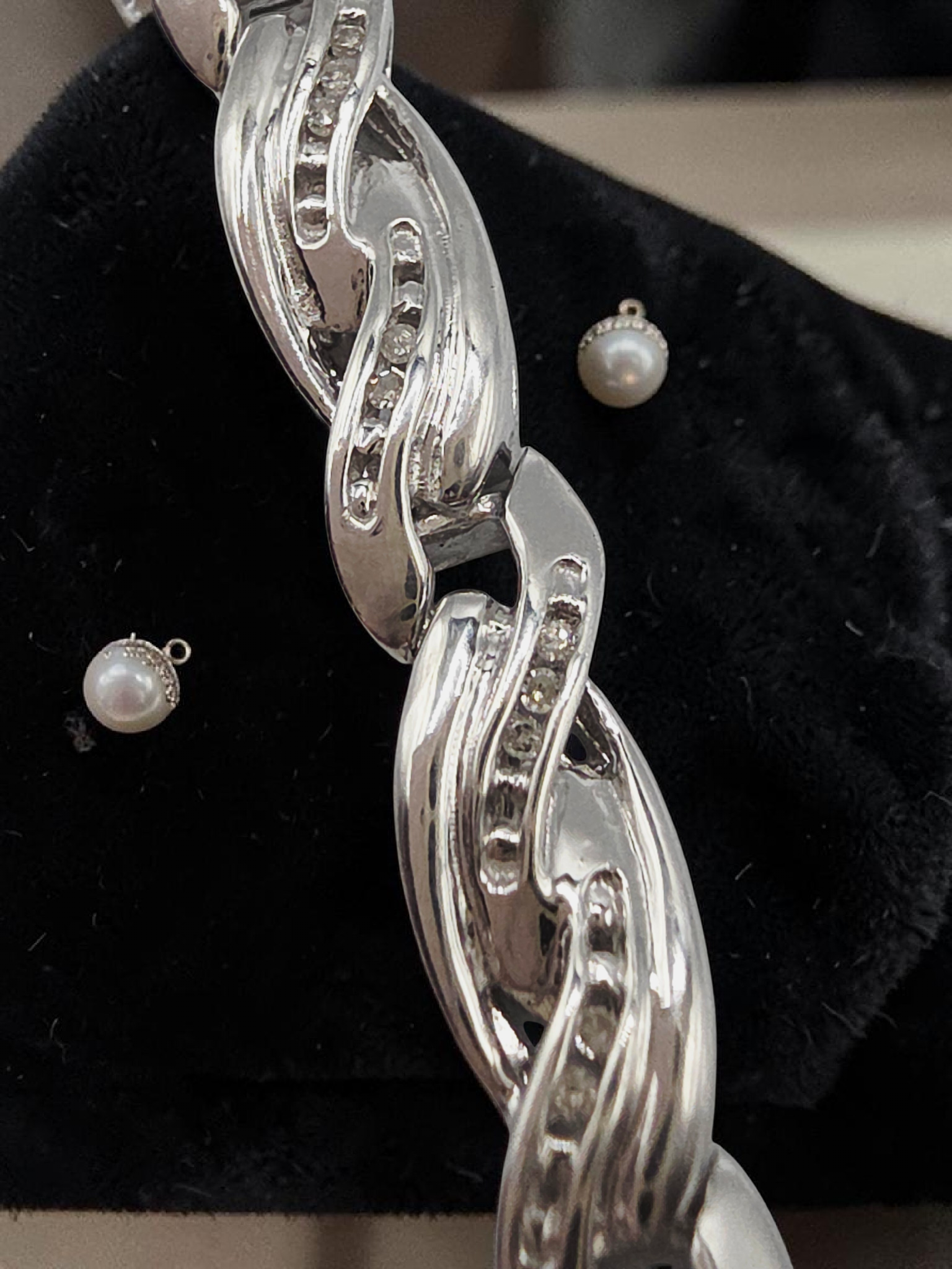 Heng Ngai 925 Sterling Silver 0.25 TW Diamond Link Bracelet - 7.25 Inch