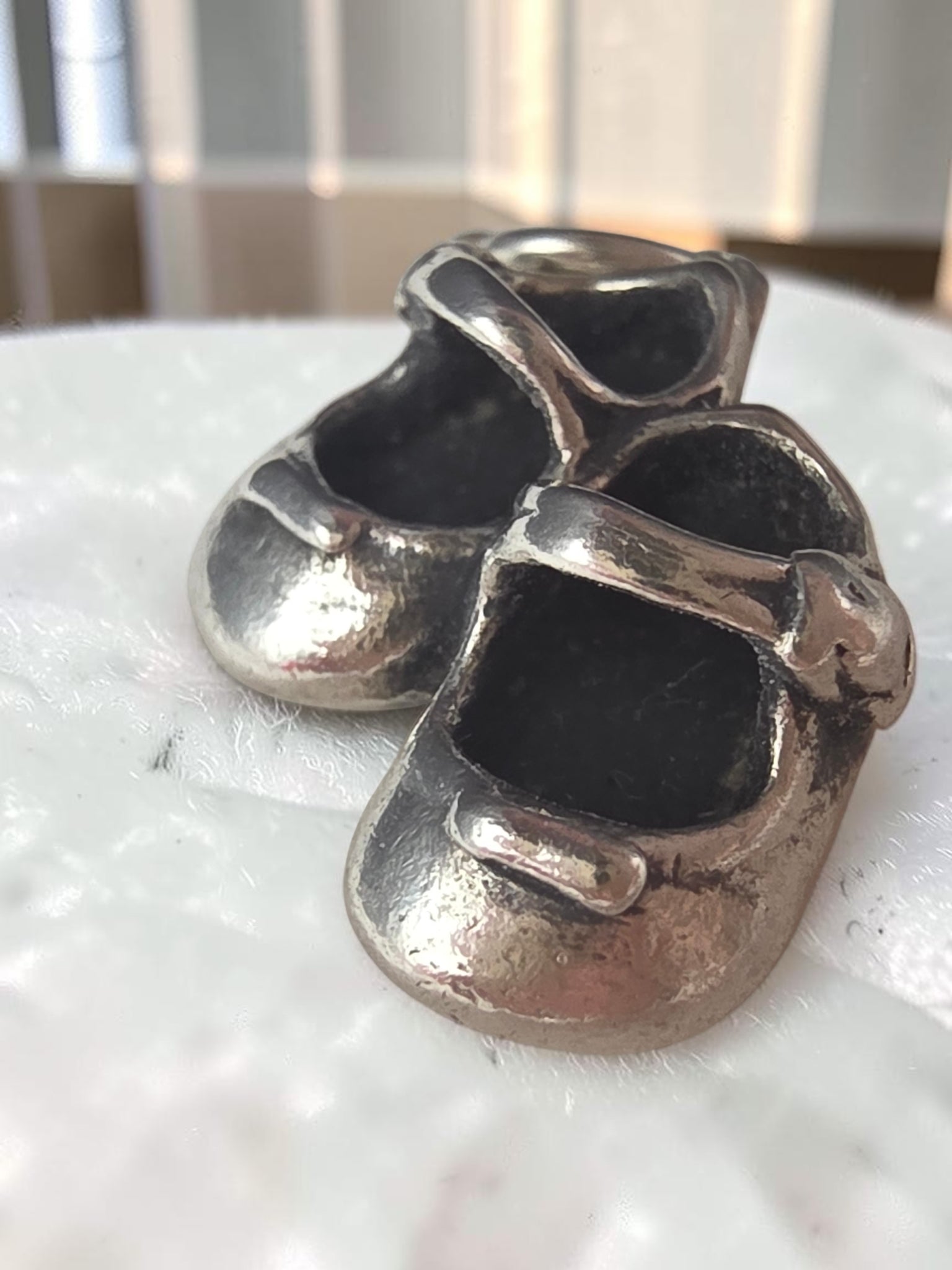 James Avery Lil Girl Baby Shoes 925 Sterling Silver Charm Pendant