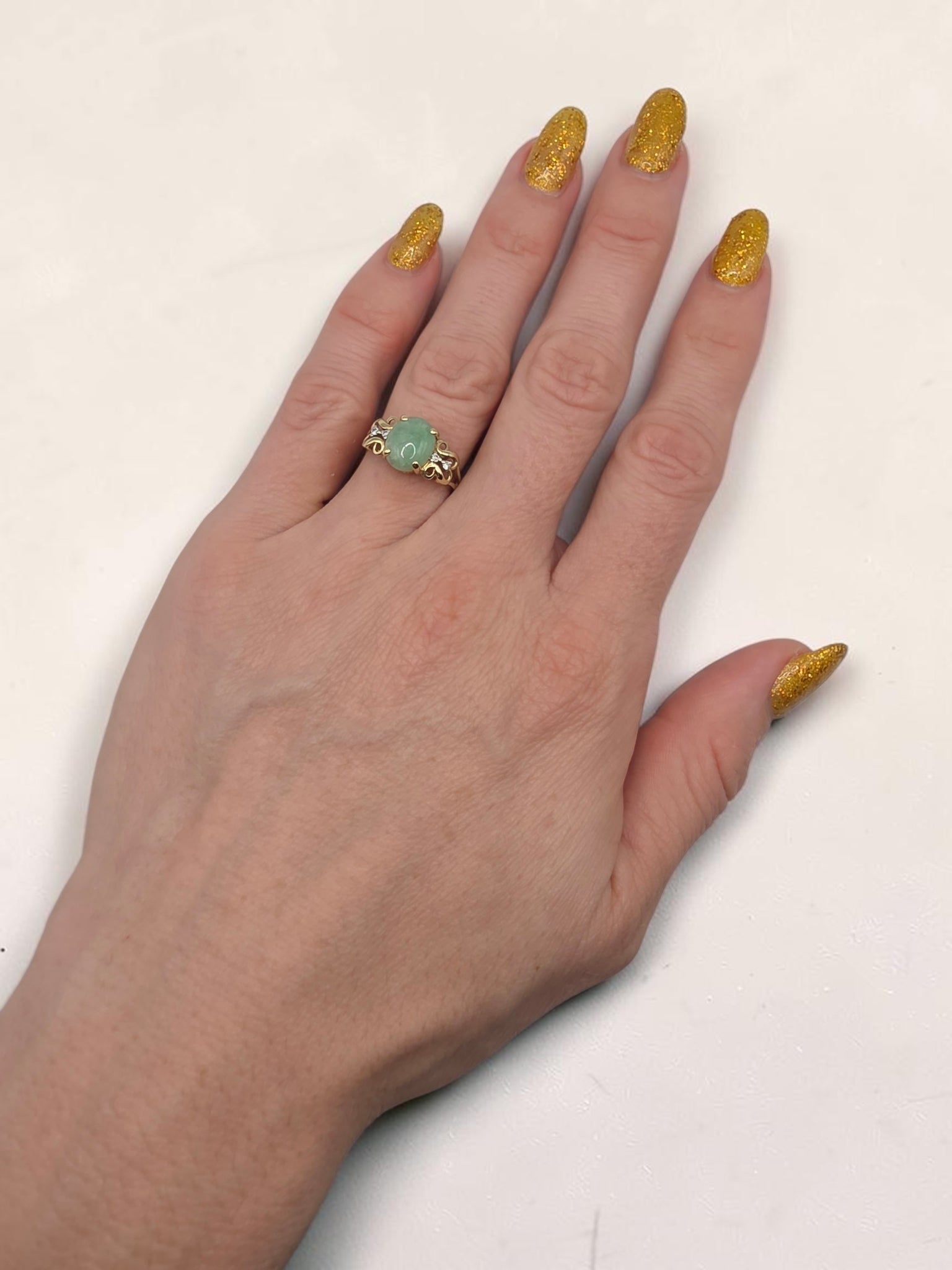 Vintage Designer East Arts Solid 14K Yellow Gold Jade & Diamond Ring Size - 6.25