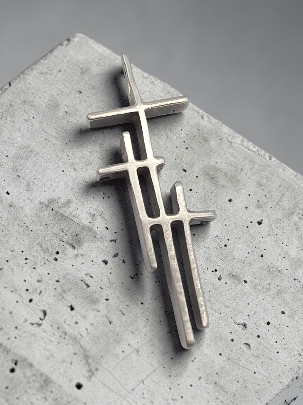 RETIRED James Avery Sterling Silver Crosses of Calvary Three Cross Pendant