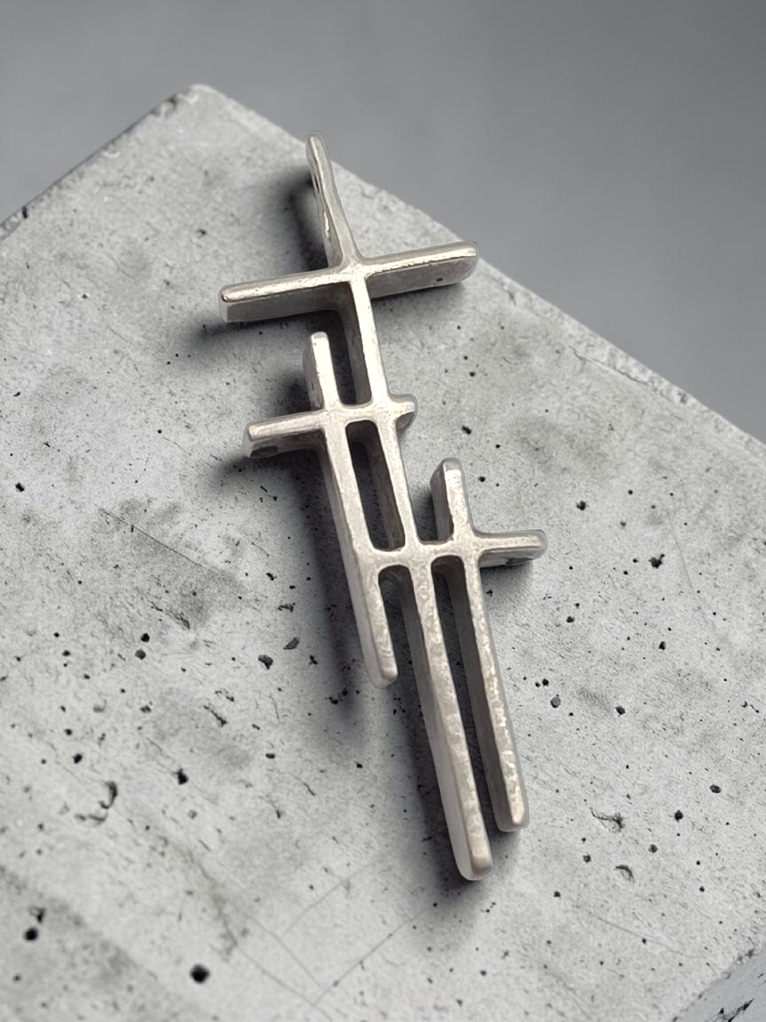 RETIRED James Avery Sterling Silver Crosses of Calvary Three Cross Pendant
