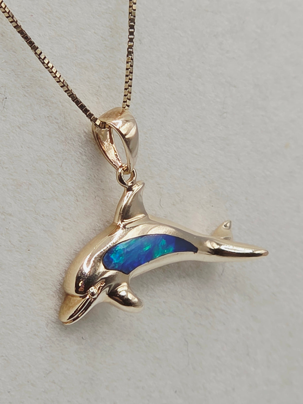 Solid 14K Yellow Gold Necklace with Opal Dolphin Pendant 17 Inches