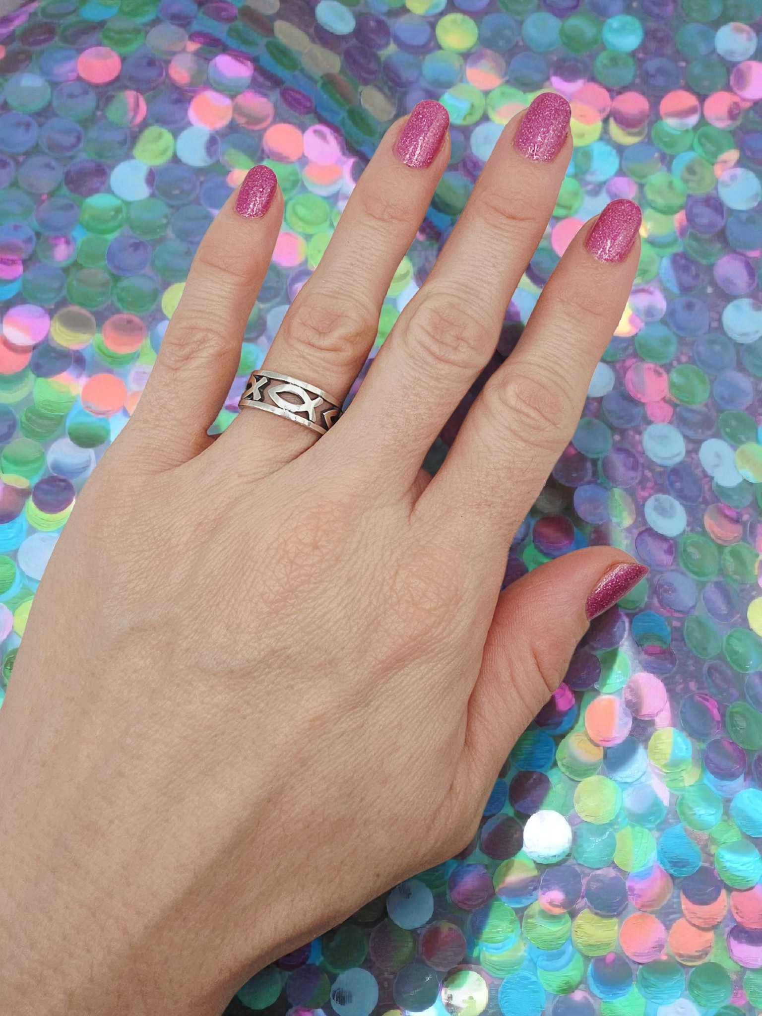 RETIRED James Avery Sterling Silver Ichthus Eternity Ring - Size 7