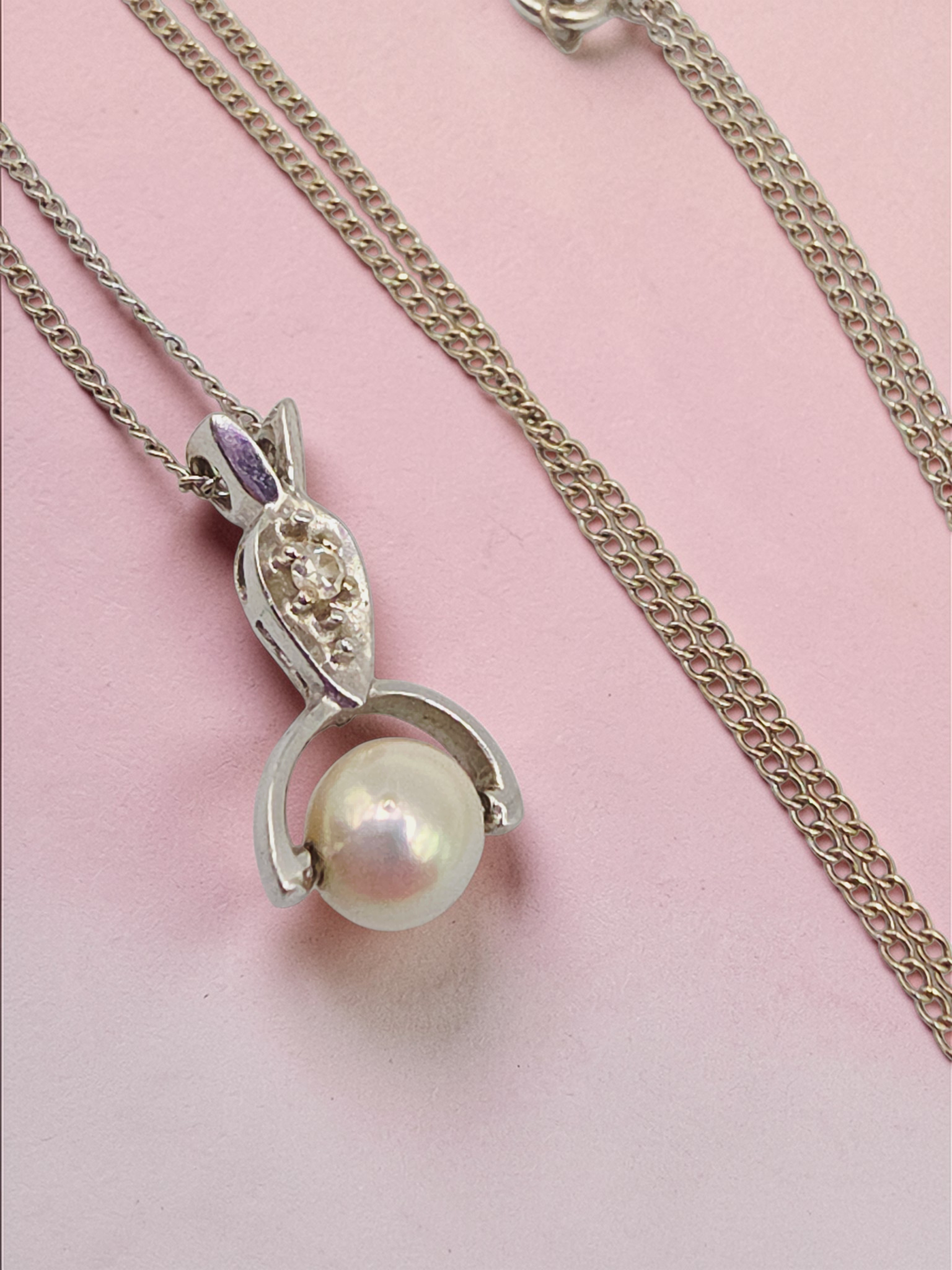 Solid 14K White Gold Necklace with Pearl & Diamond Pendant - 15 Inch