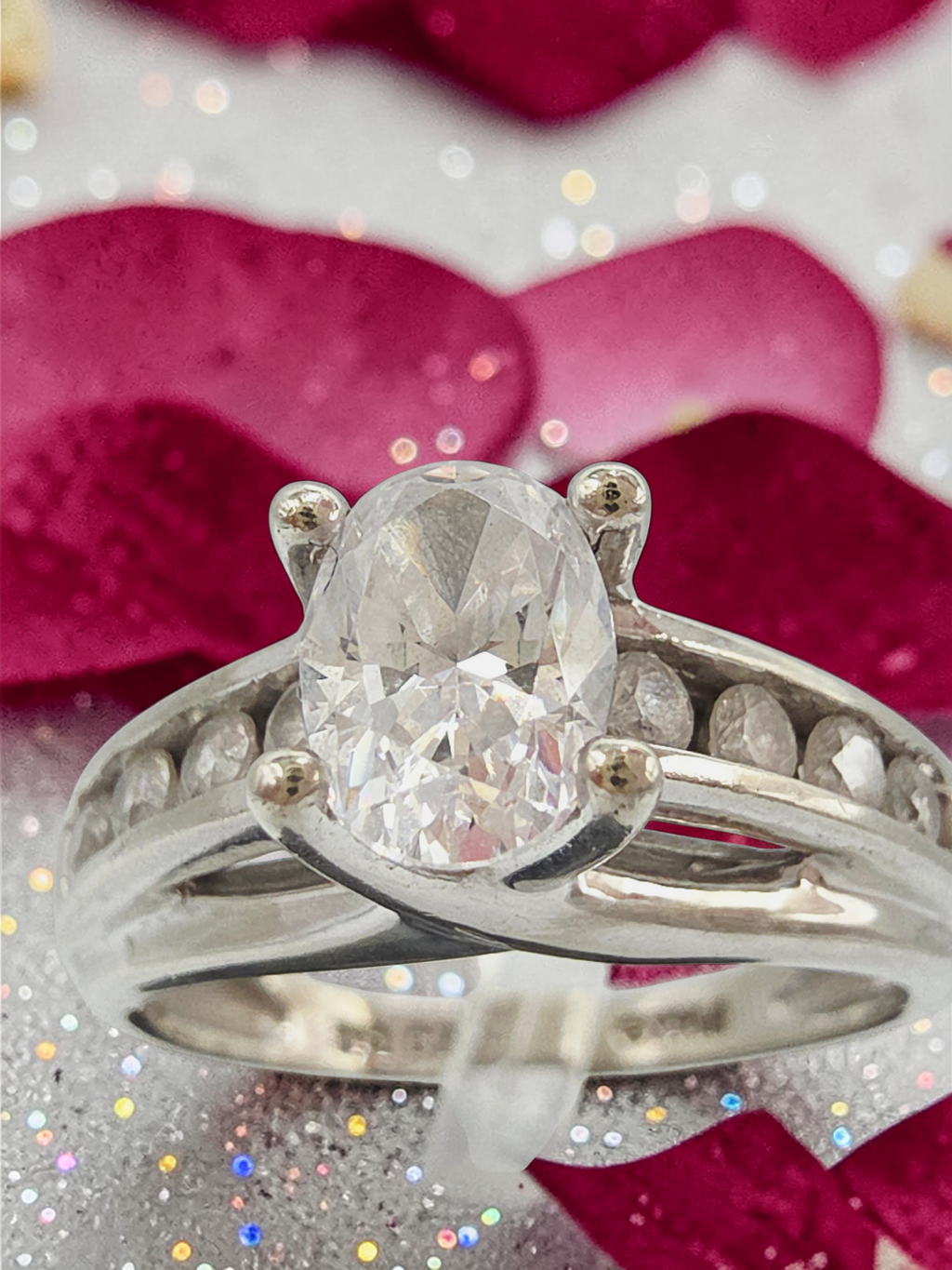 Solid 14K White Gold Oval-Cut CZ Ring with Channel Set Accents – Size 6
