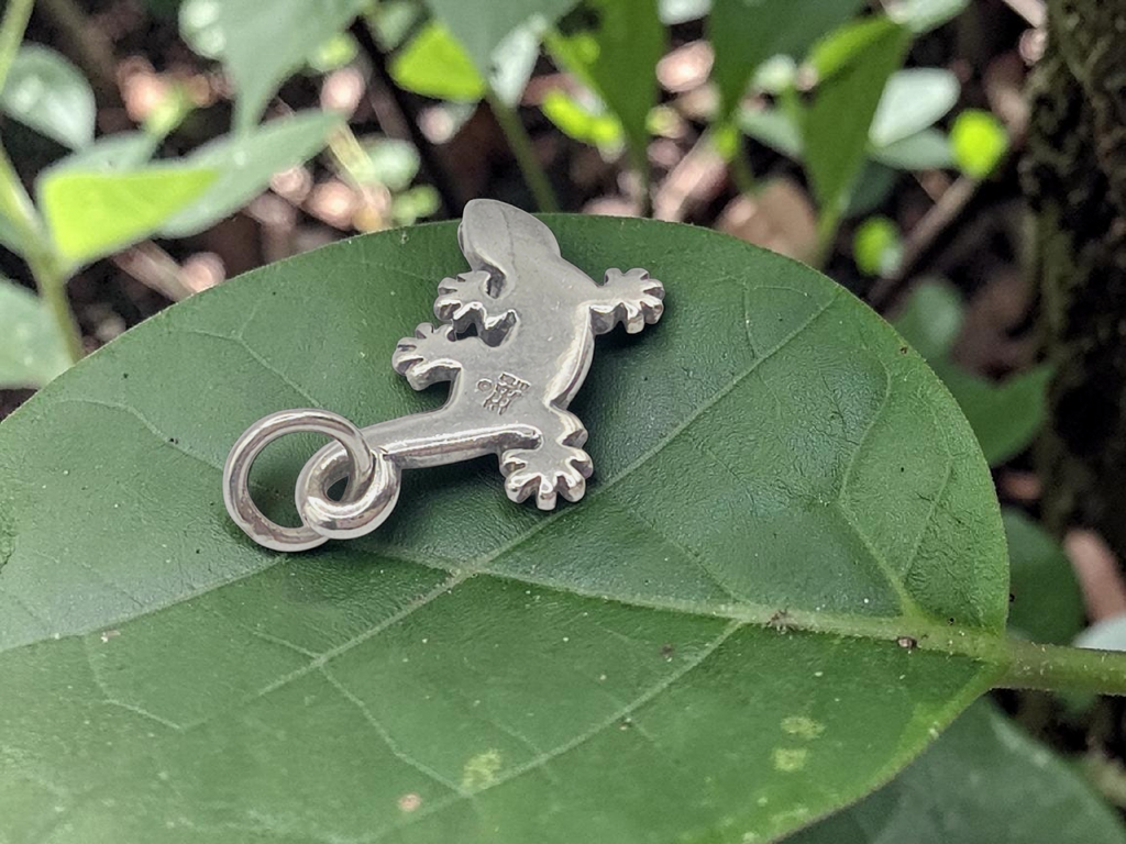 James Avery Sterling Silver Gecko Lizard Charm Pendant - RETIRED