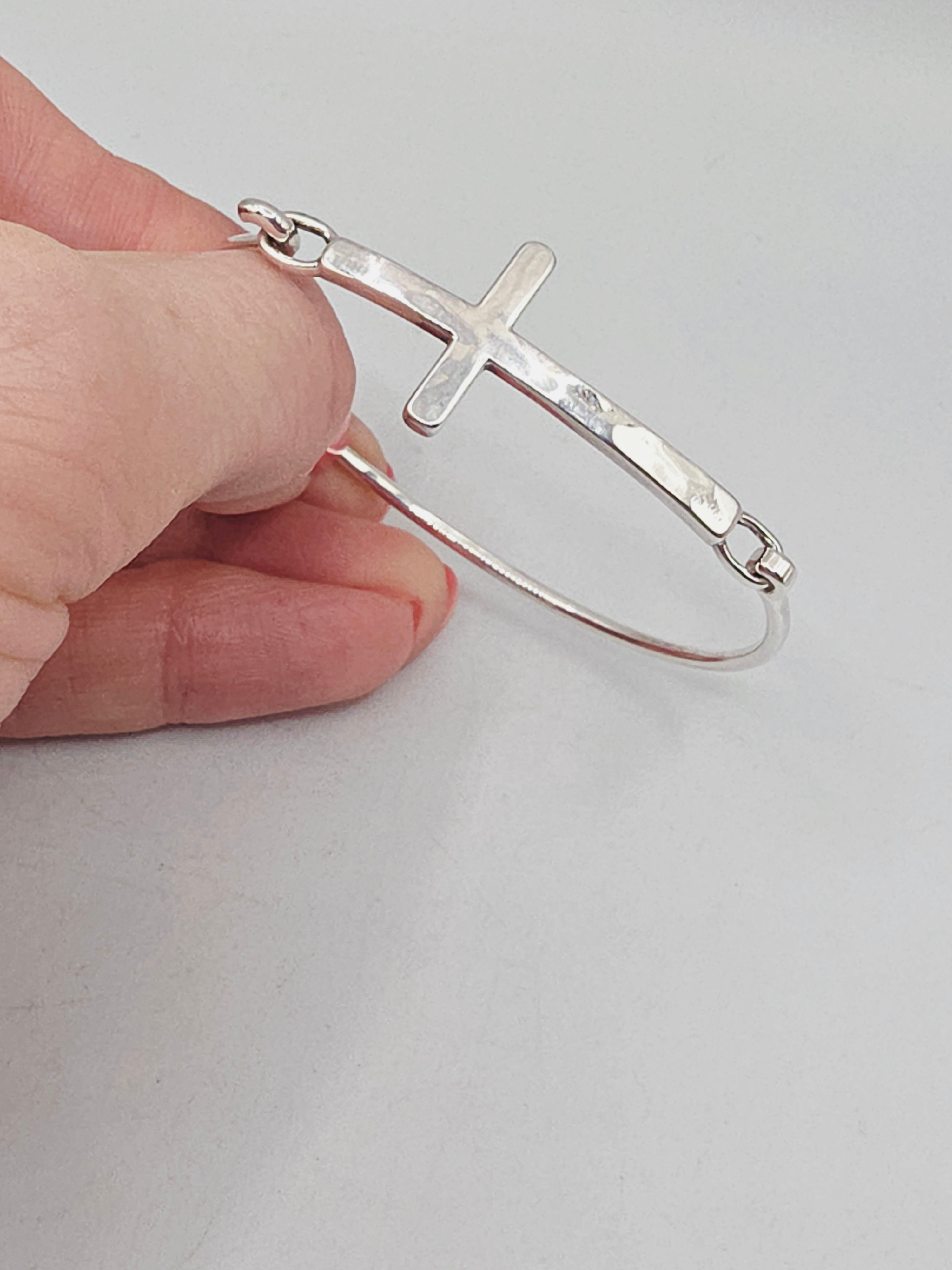 James Avery Horizon Cross Hook-On 925 Sterling Silver Bracelet - 6.5 Inch