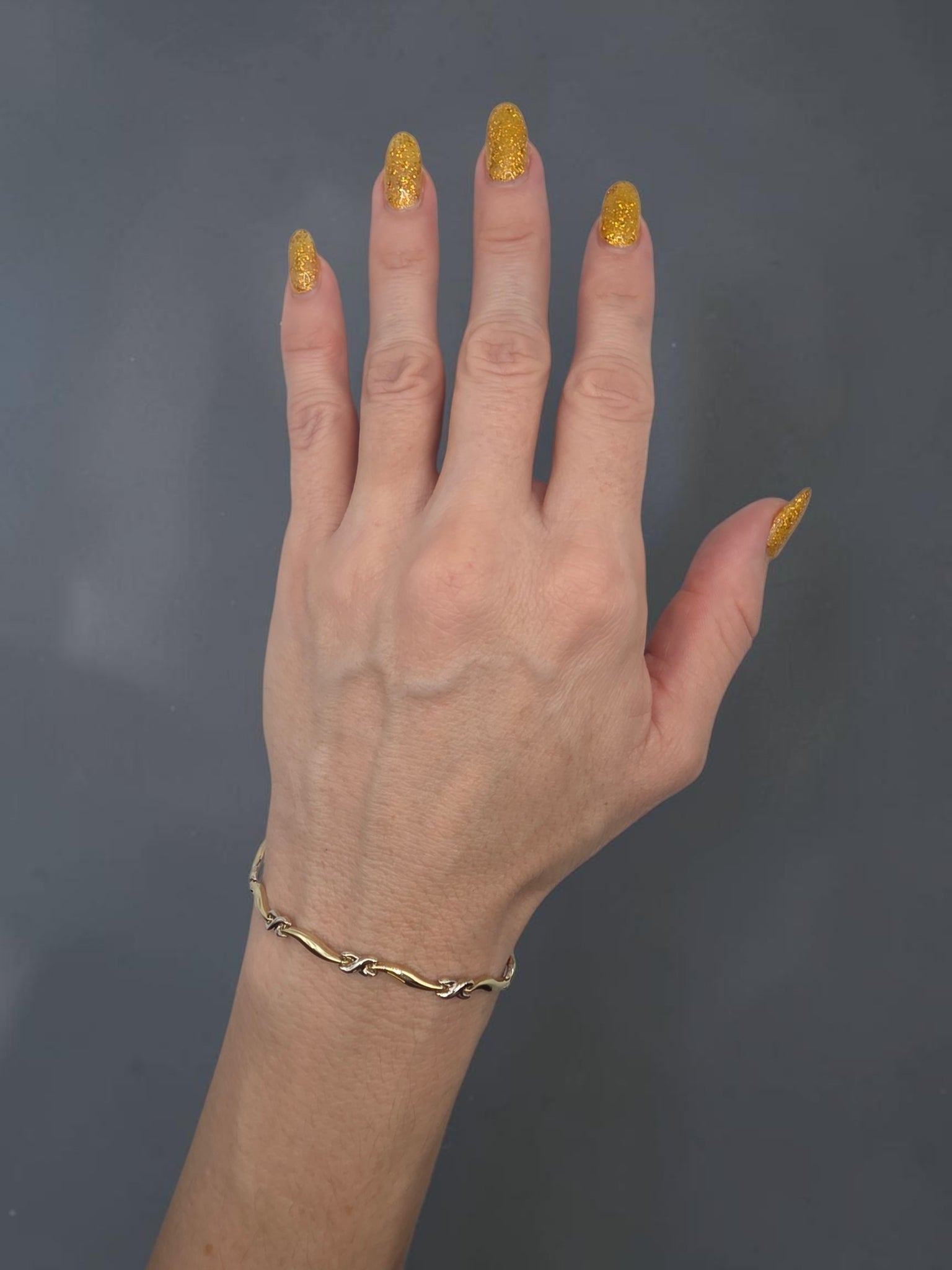Solid 10K Two Tone Gold Criss Cross X Link Wave Station Bracelet 7.25 Inch