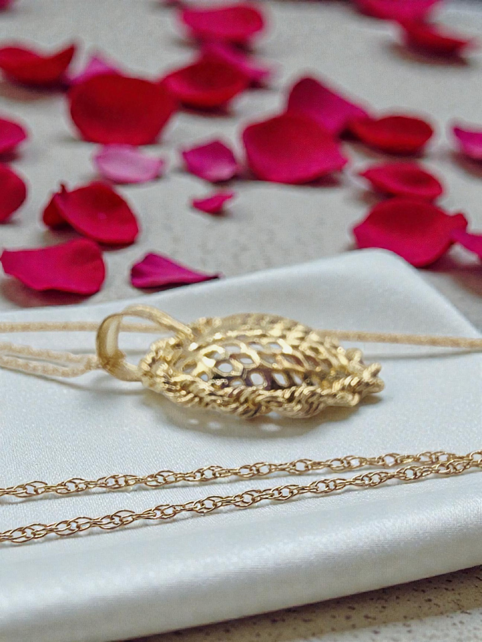 Michael Anthony Solid 14K Gold Filigree Heart Pendant Necklace - 18 Inches