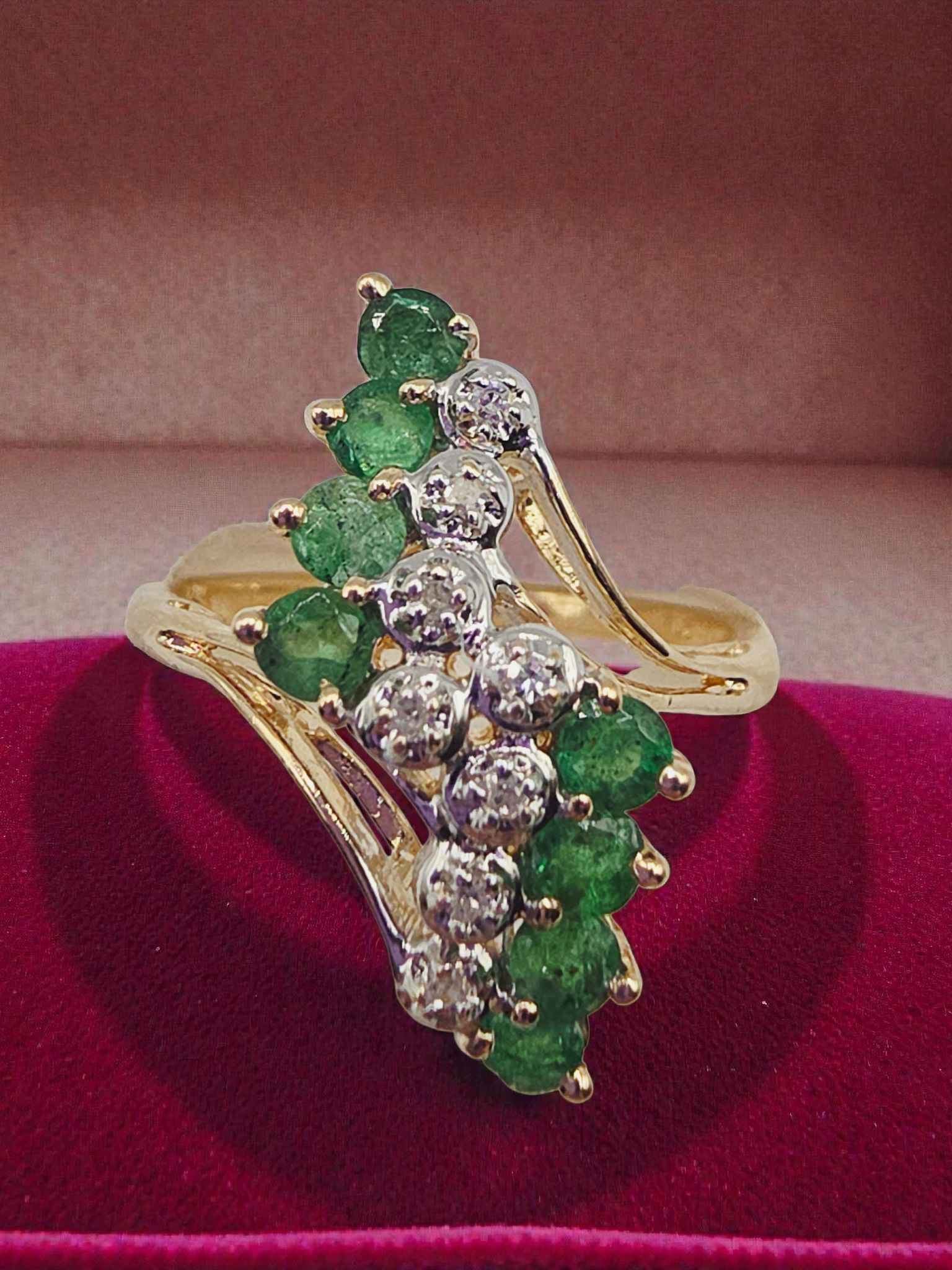 Solid 14K Yellow Gold Ring with Round Cut Emeralds & Diamonds - Size 8