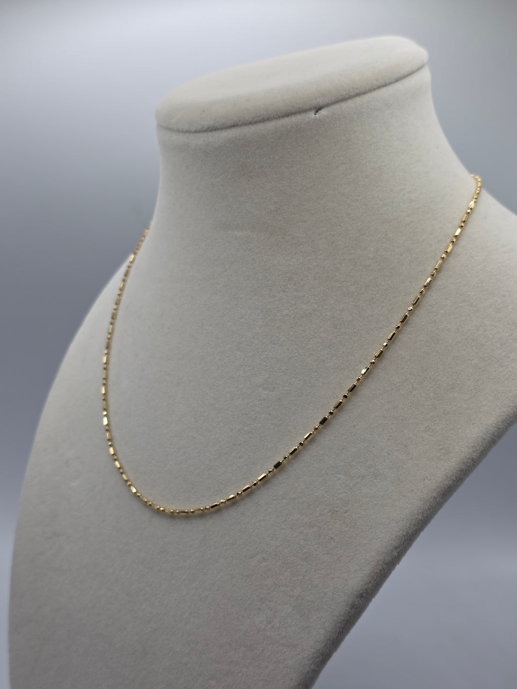 Vintage Balestra Solid 18K Gold Bar Bead 1.4mm Chain Necklace Italy - 16 Inch