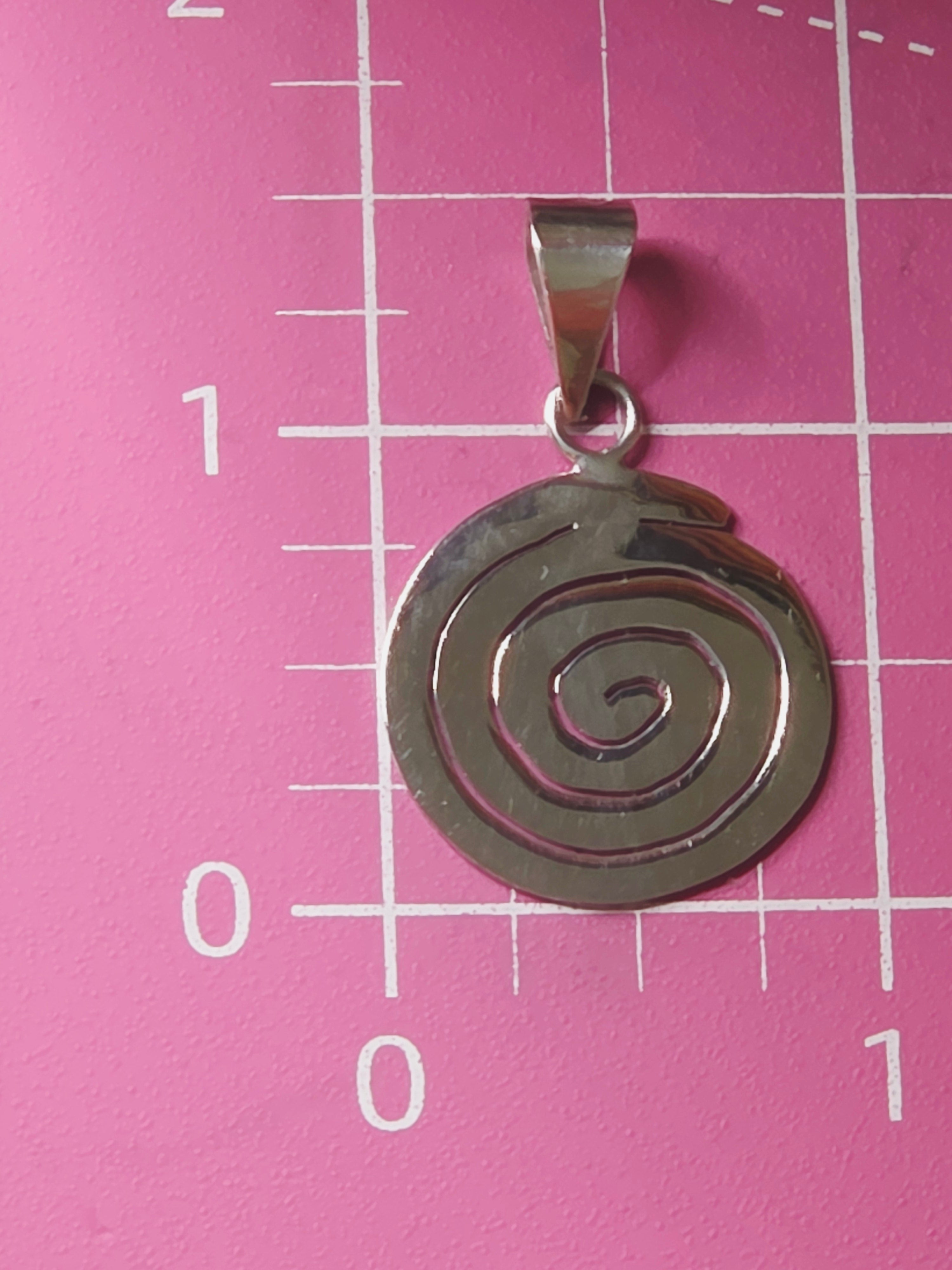 950 Sterling Silver Round Swirl Circle Necklace Pendant - 1.5 Inch