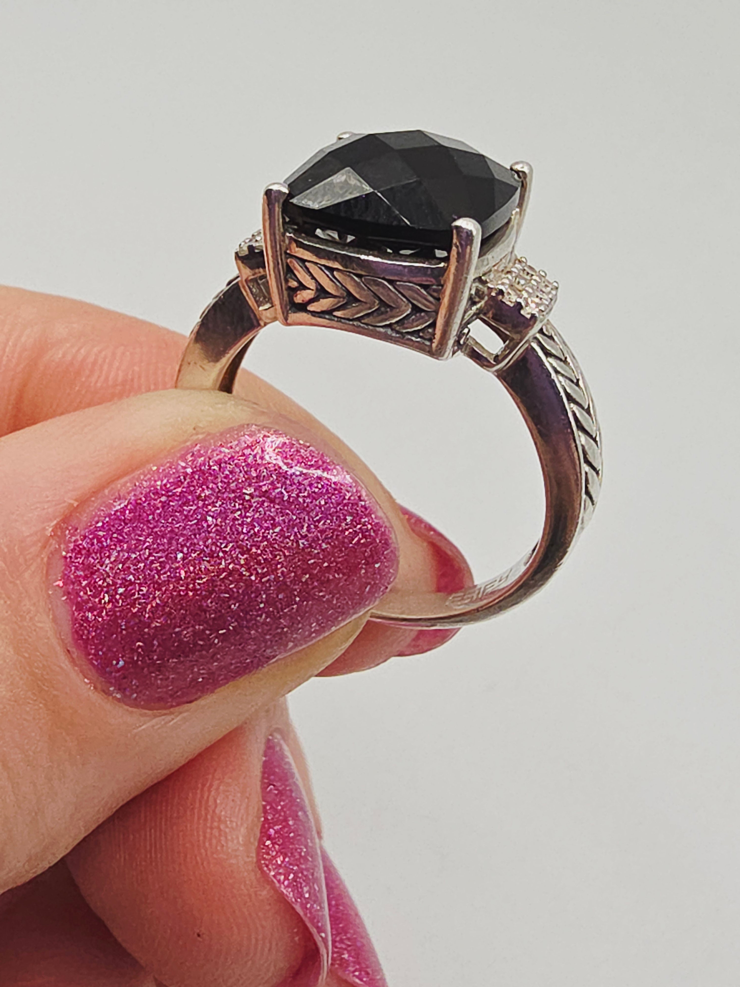 EFFY 925 Sterling Silver Ring with Black Onyx & Diamonds – Size 7