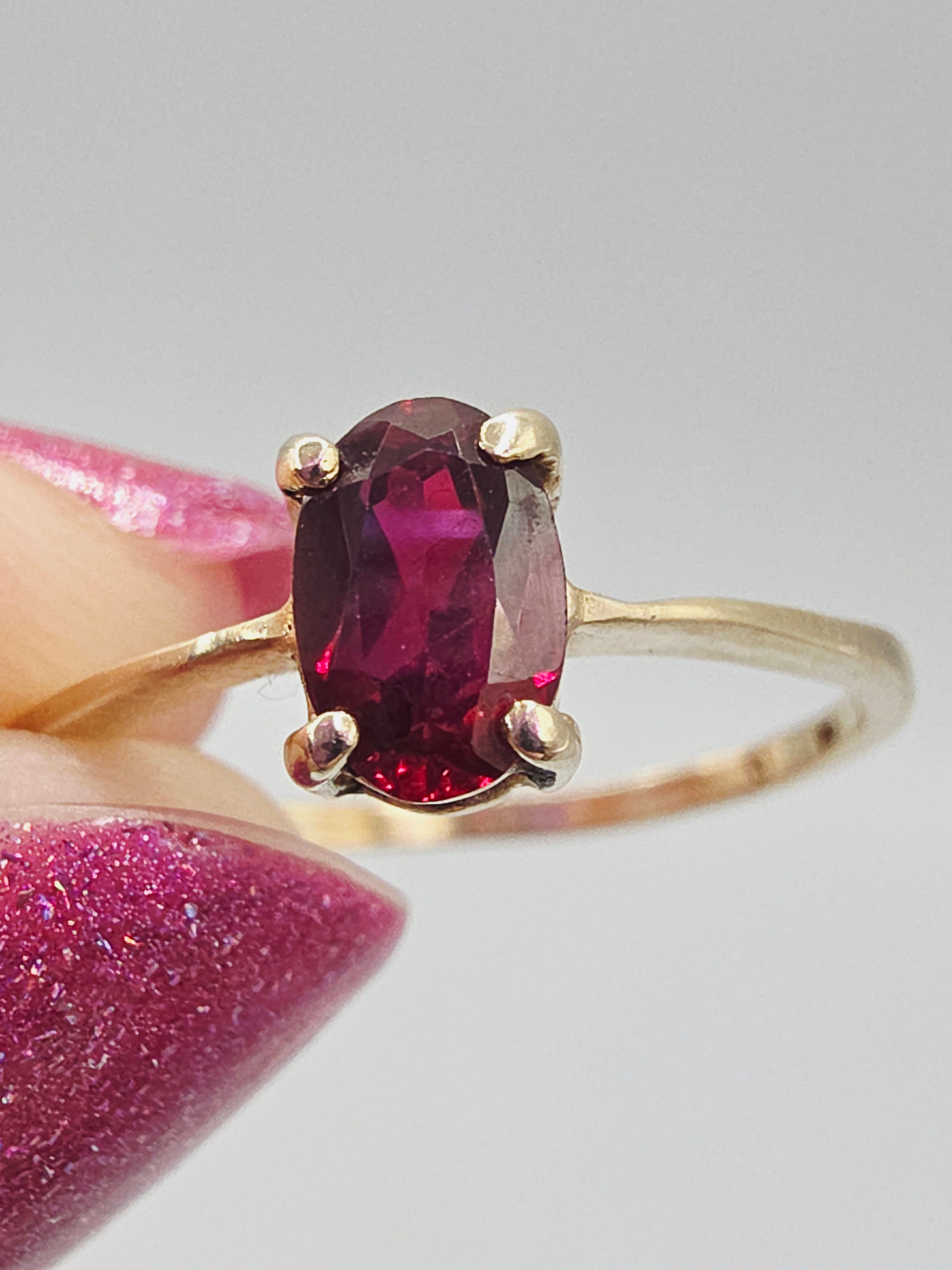 Solid 10K Yellow Gold Ring with Oval-Cut Ruby - Size 6