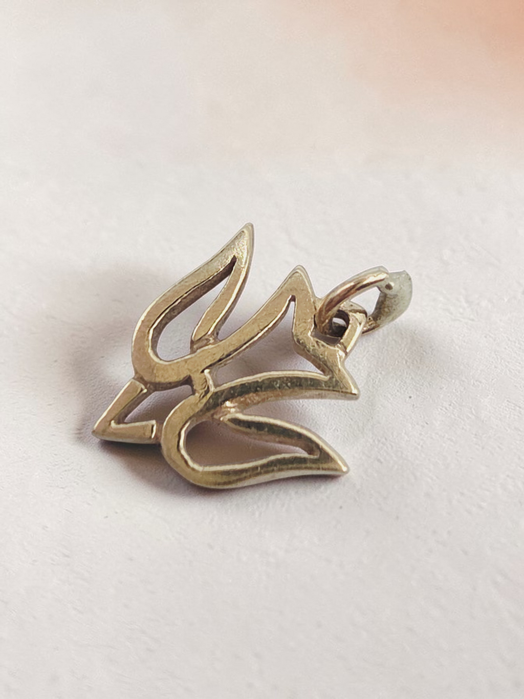 RETIRED James Avery Open Descending Dove Solid 14K Gold Bird Charm Pendant