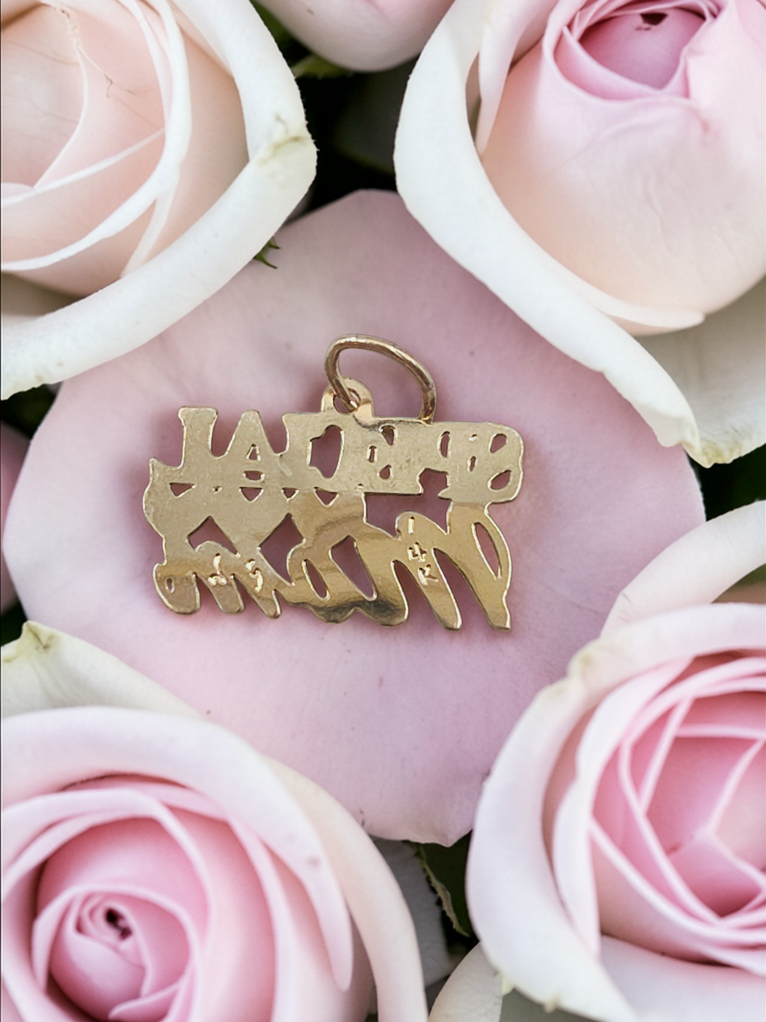 Solid 14K Yellow Gold Special Mom Necklace Pendant Charm with Hearts