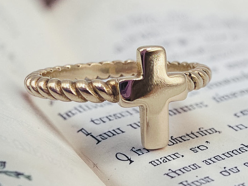 RETIRED James Avery Solid 14K Yellow Gold Cross Ring with Twisted Band – Size 6