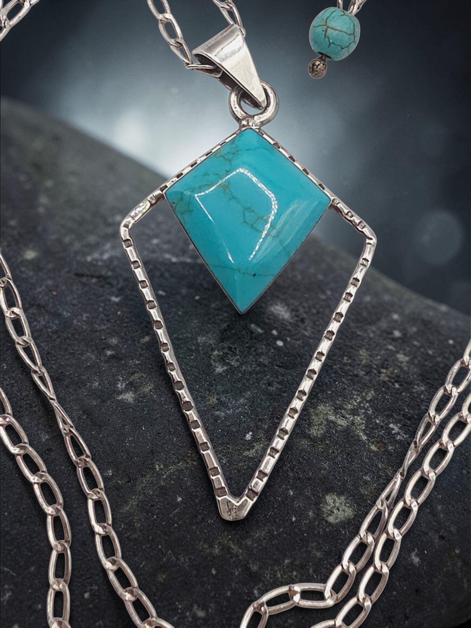 925 Sterling Silver Turquoise Geometric Pendant Necklace - Adjustable