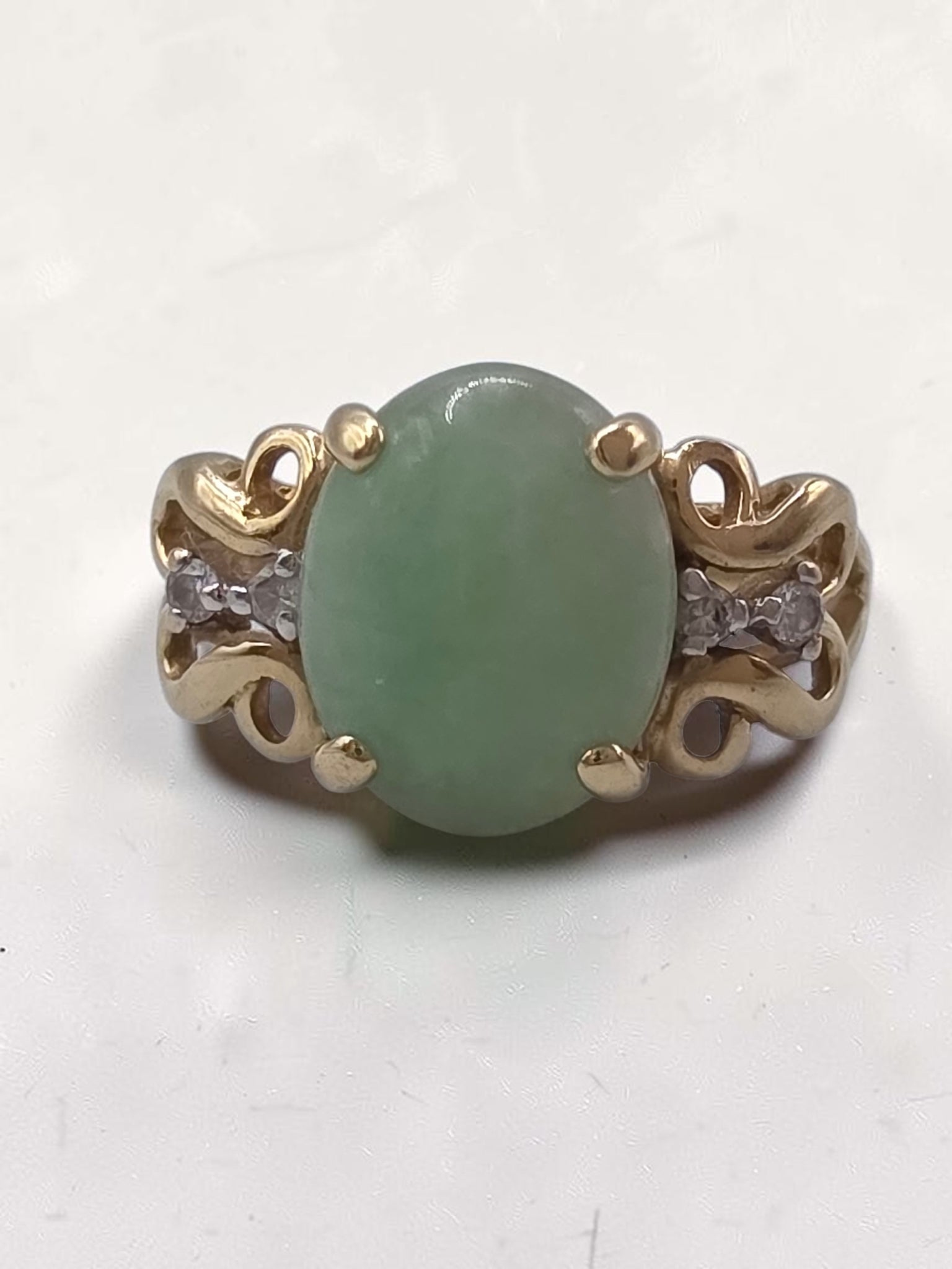 Vintage Designer East Arts Solid 14K Yellow Gold Jade & Diamond Ring Size - 6.25