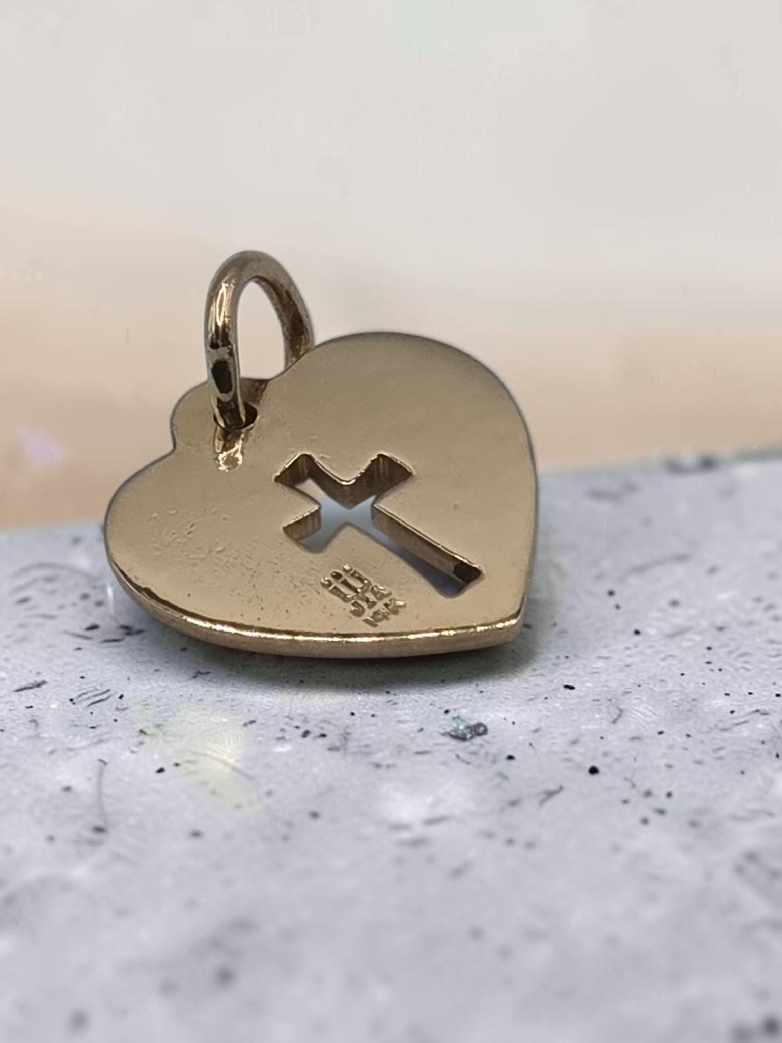 James Avery Solid 14K Yellow Gold Crosslet Cross Heart Charm Pendant