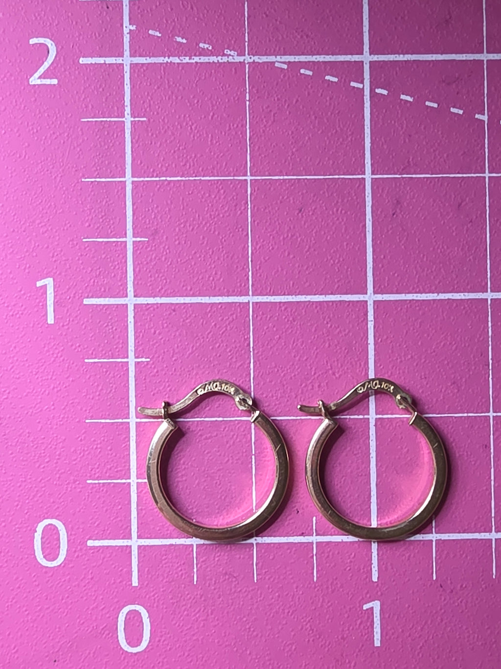 Michael Anthony Solid 10K Yellow Gold Square Tube Hoop Earrings 0.5 Inch