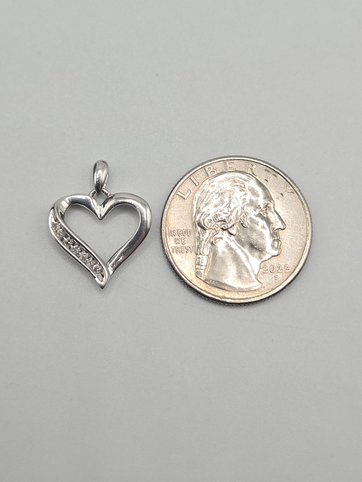 Vintage 925 Sterling Silver Diamond Heart Pendant Necklace ITALY - 18 Inch