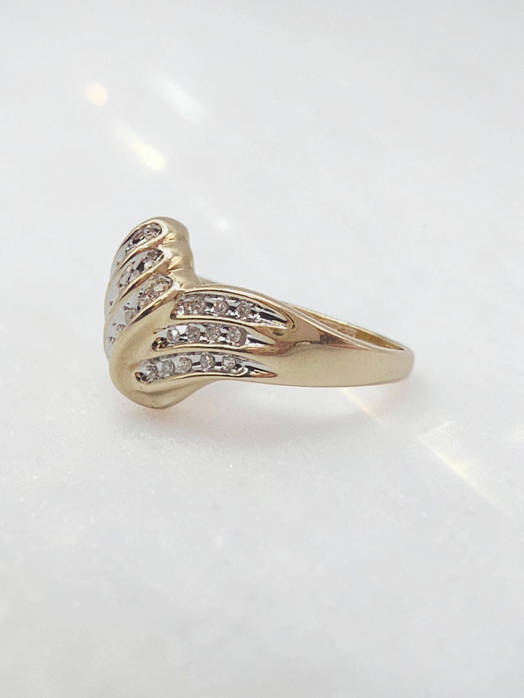 CRP Solid 10K Yellow Gold Diamond Ribbon Cocktail Ring – Size 6.75