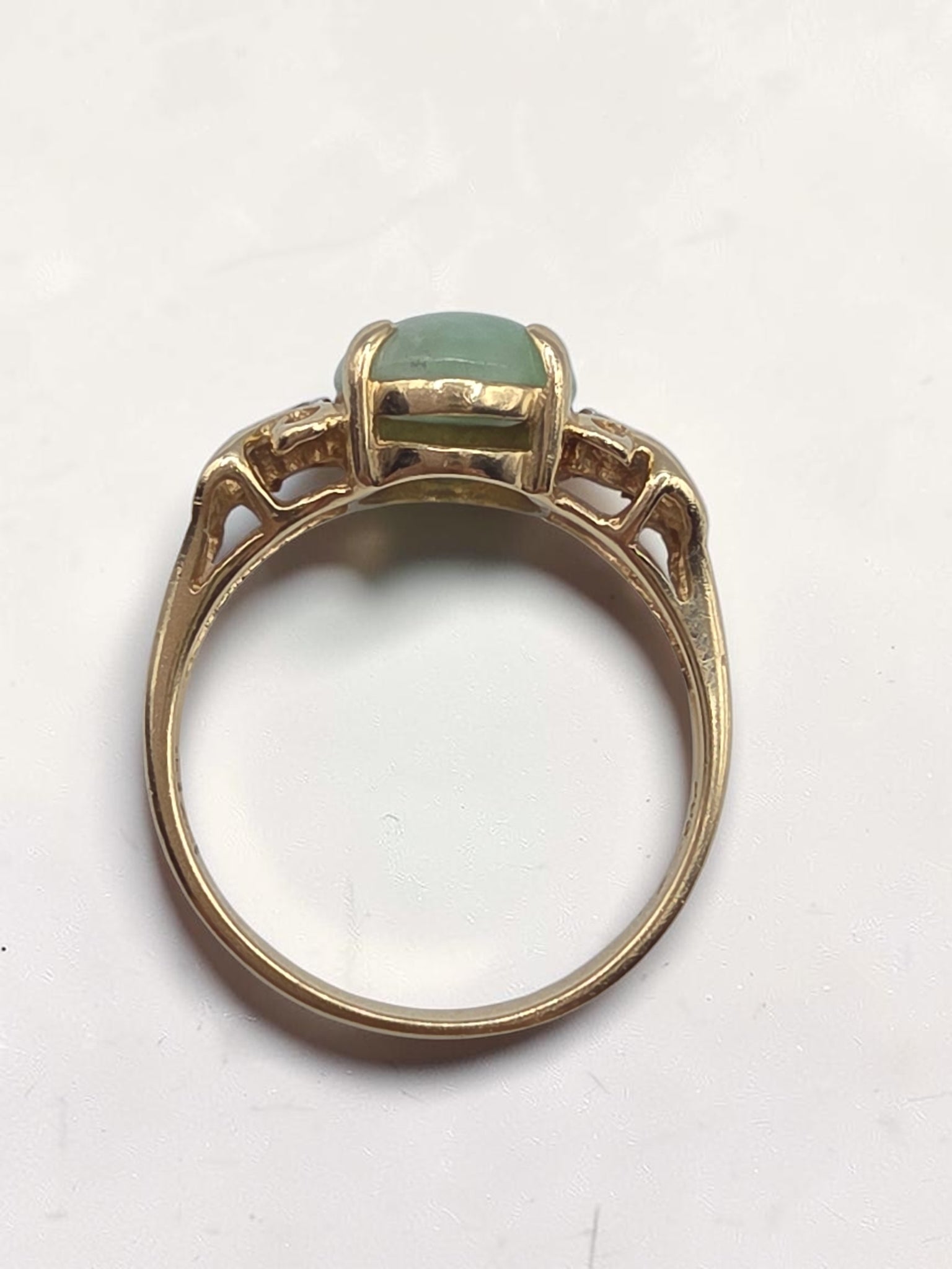 Vintage Designer East Arts Solid 14K Yellow Gold Jade & Diamond Ring Size - 6.25