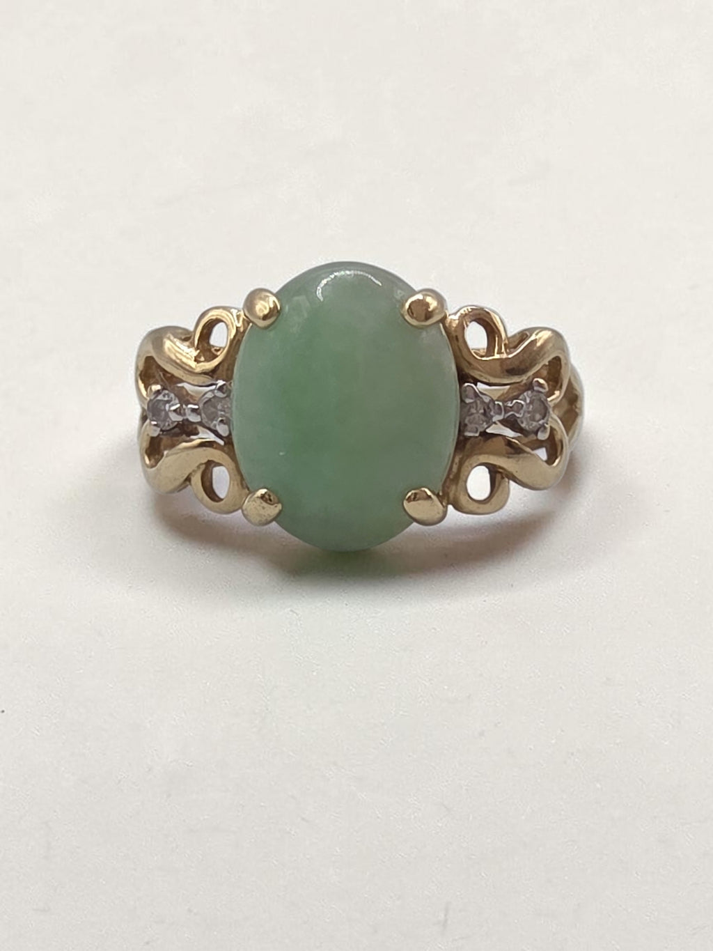 Vintage Designer East Arts Solid 14K Yellow Gold Jade & Diamond Ring Size - 6.25