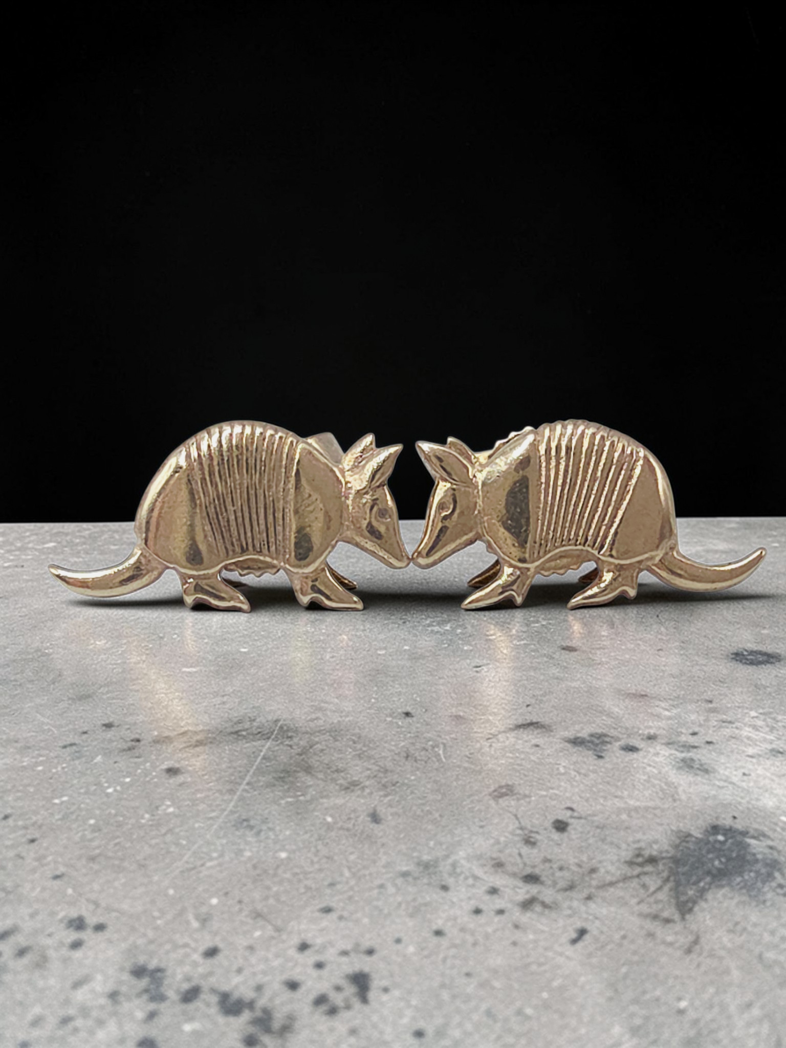 RETIRED James Avery Armadillo Solid 14K Gold Stud Earrings - RARE HTF