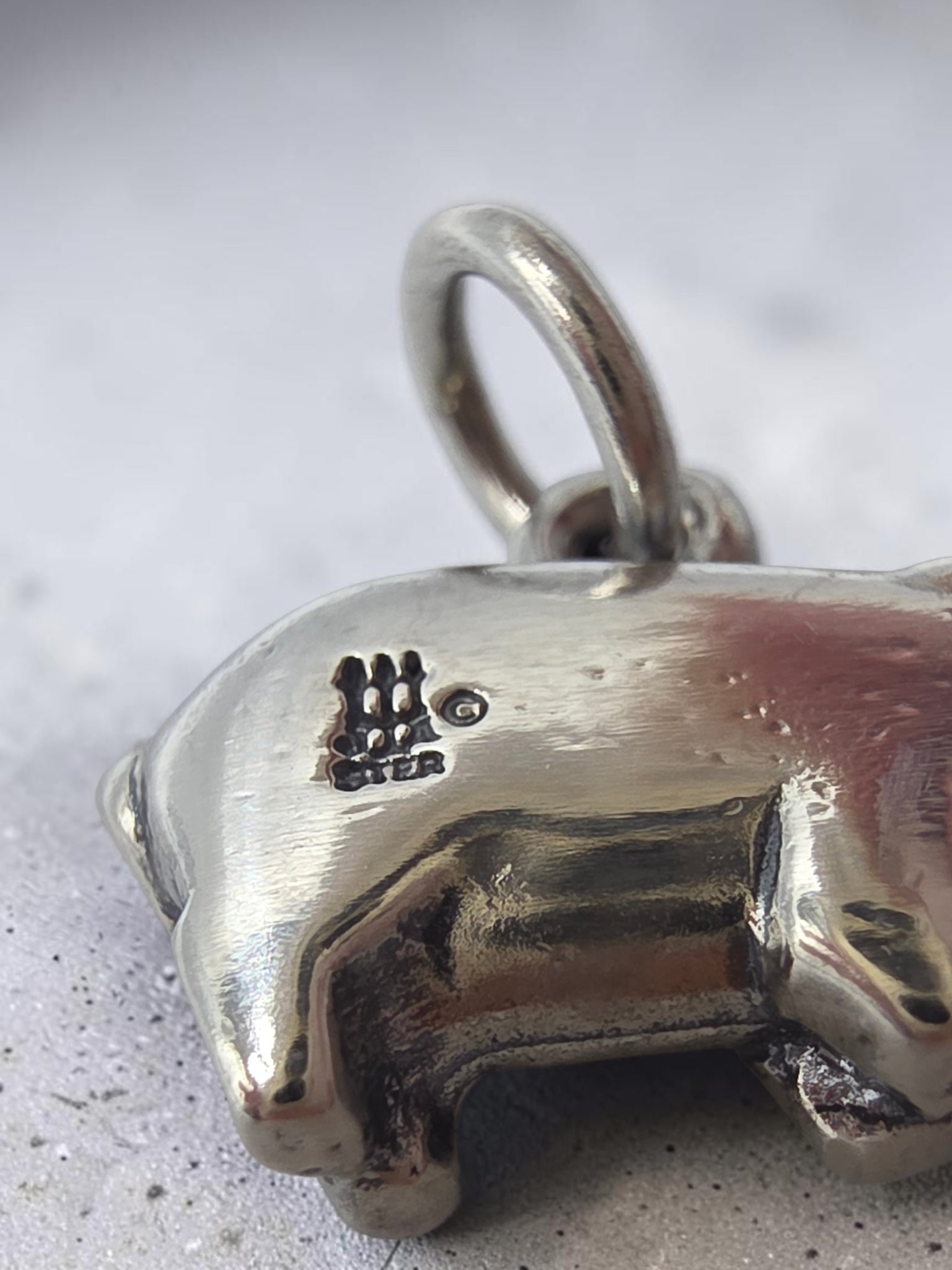 Retired James Avery 925 Sterling Silver Pig Animal Charm Pendant Uncut Loop HTF