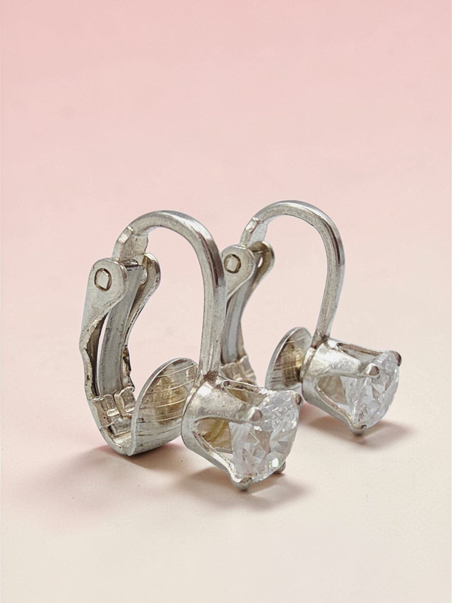 925 Sterling Silver Leverback Earrings with Round Cubic Zirconia