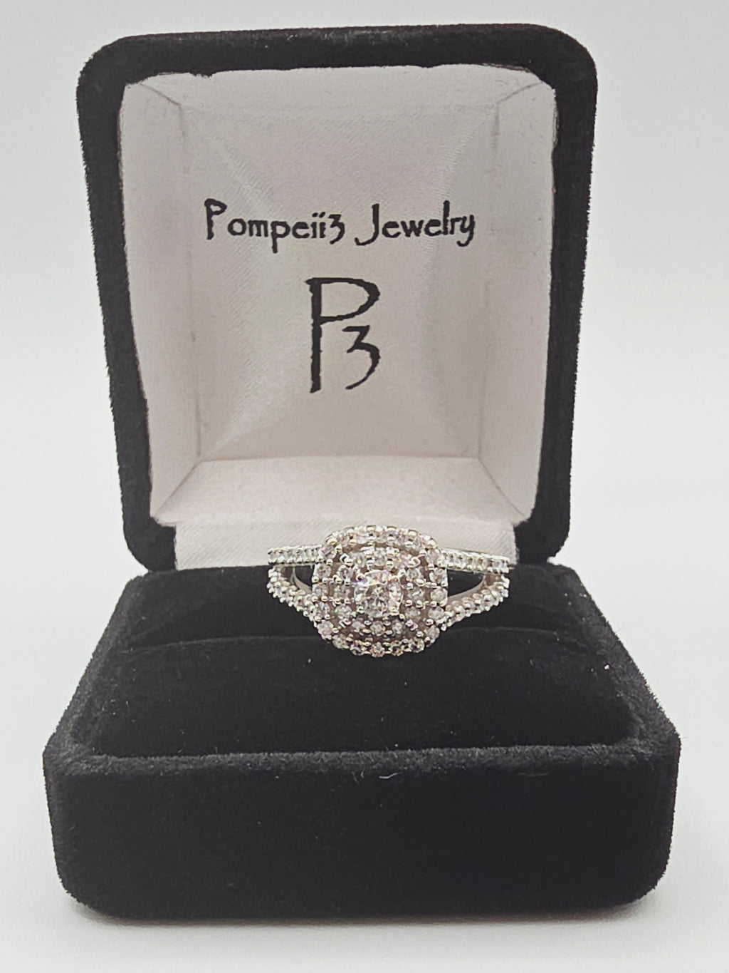 Pompeii3 Solid 10K White Gold Diamond Engagement Ring - Size 7