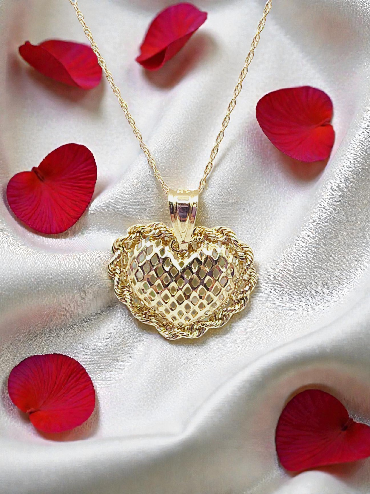 Michael Anthony Solid 14K Gold Filigree Heart Pendant Necklace - 18 Inches